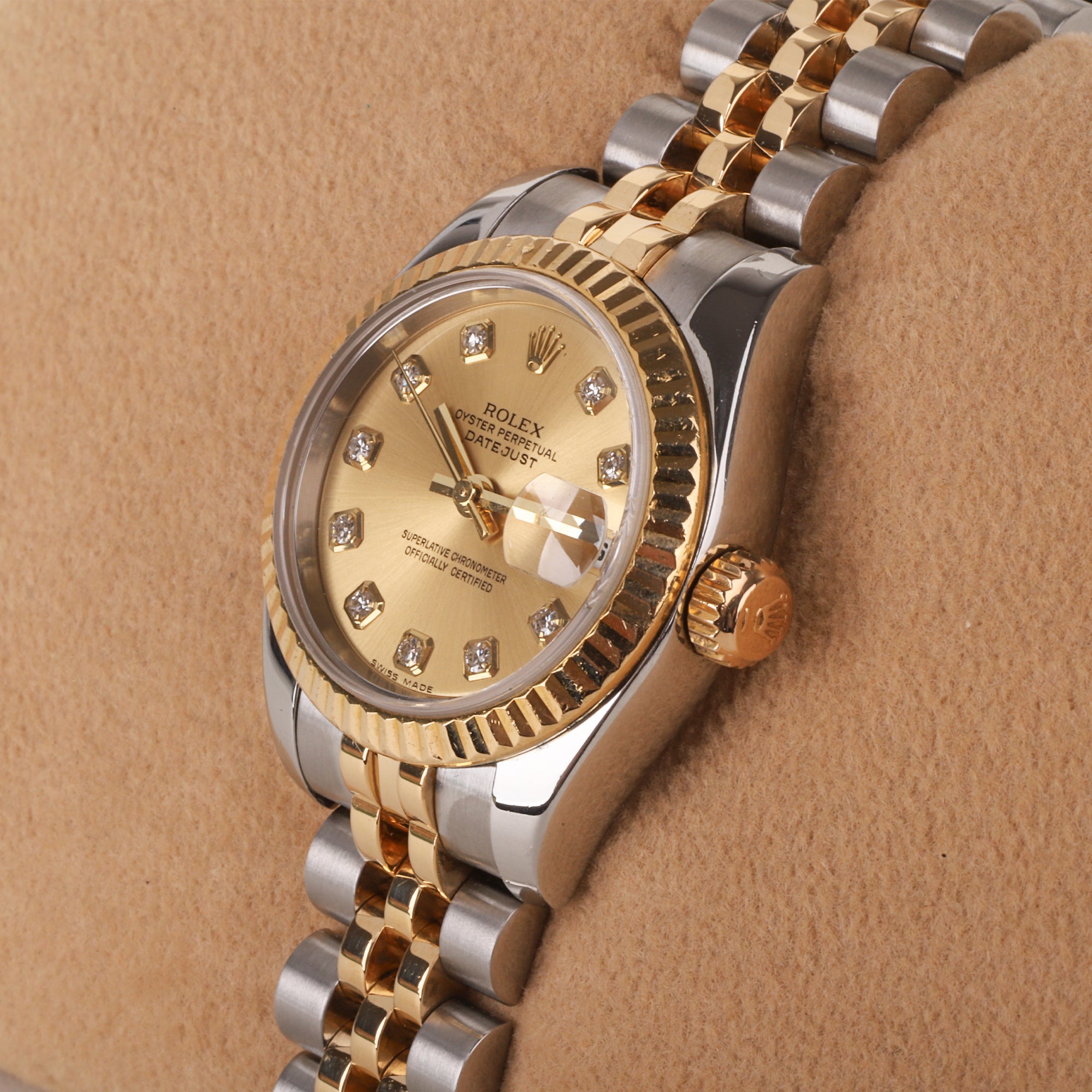 Rolex Datejust 26 With Champagne Diamond Dot Dial Pre-owned Watch