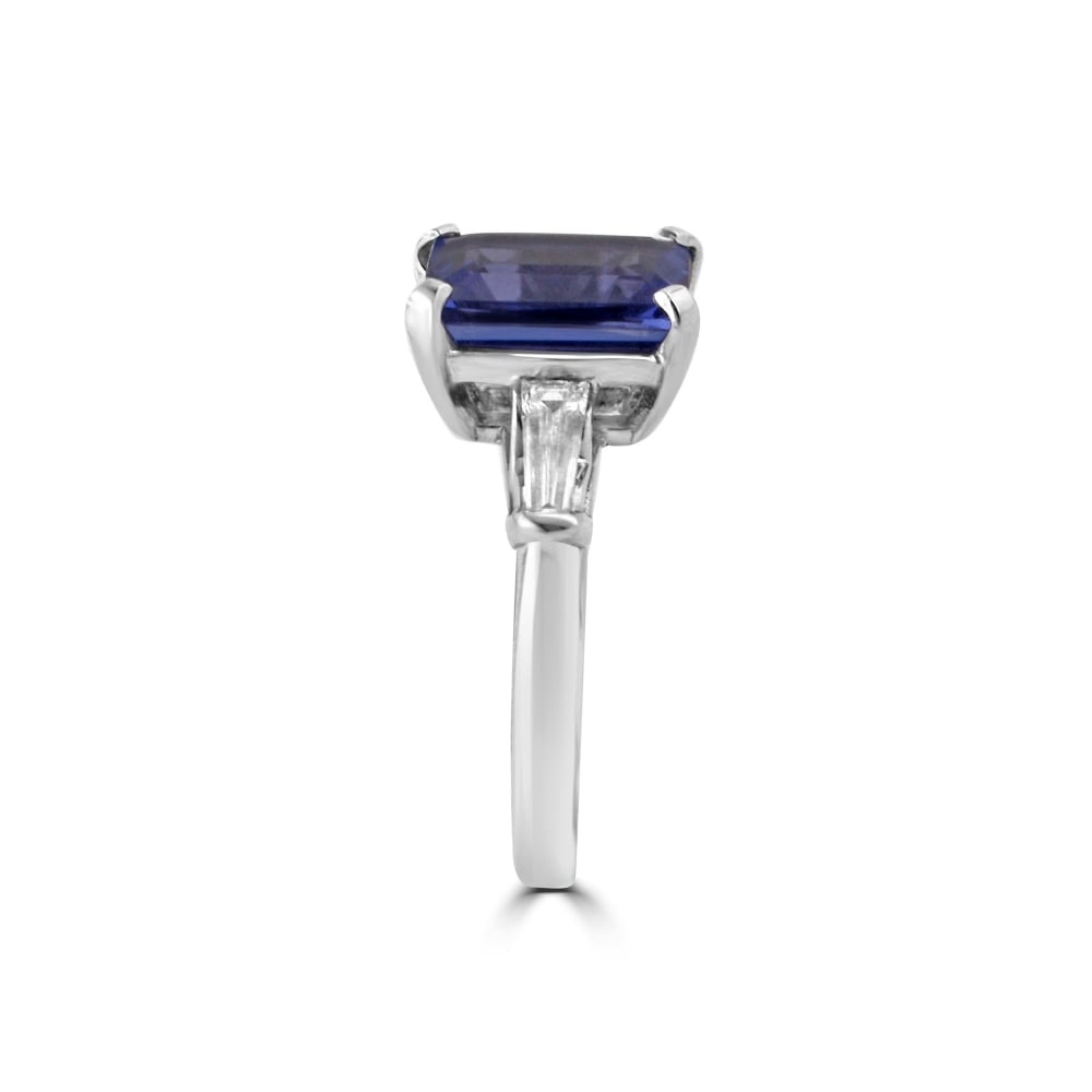 3.34ct Tanzanite and Diamond Ring