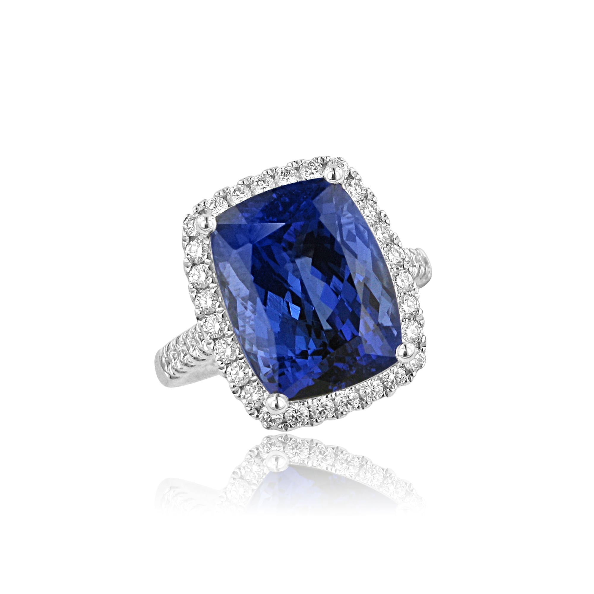 10.00ct Tanzanite and Diamond Platinum Cocktail Cluster ring