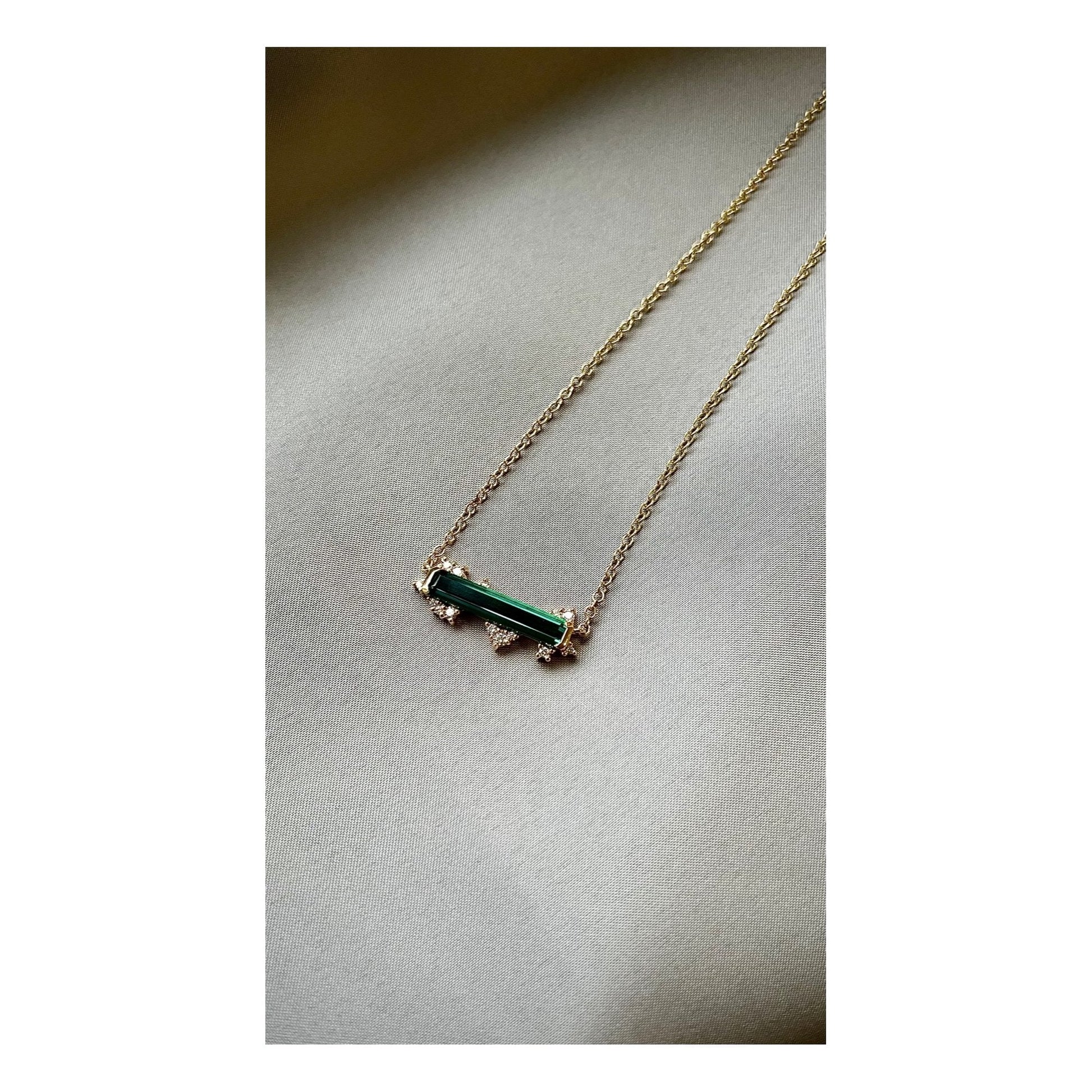 18ct Yellow Gold 5ct Tourmaline and Diamond Necklace