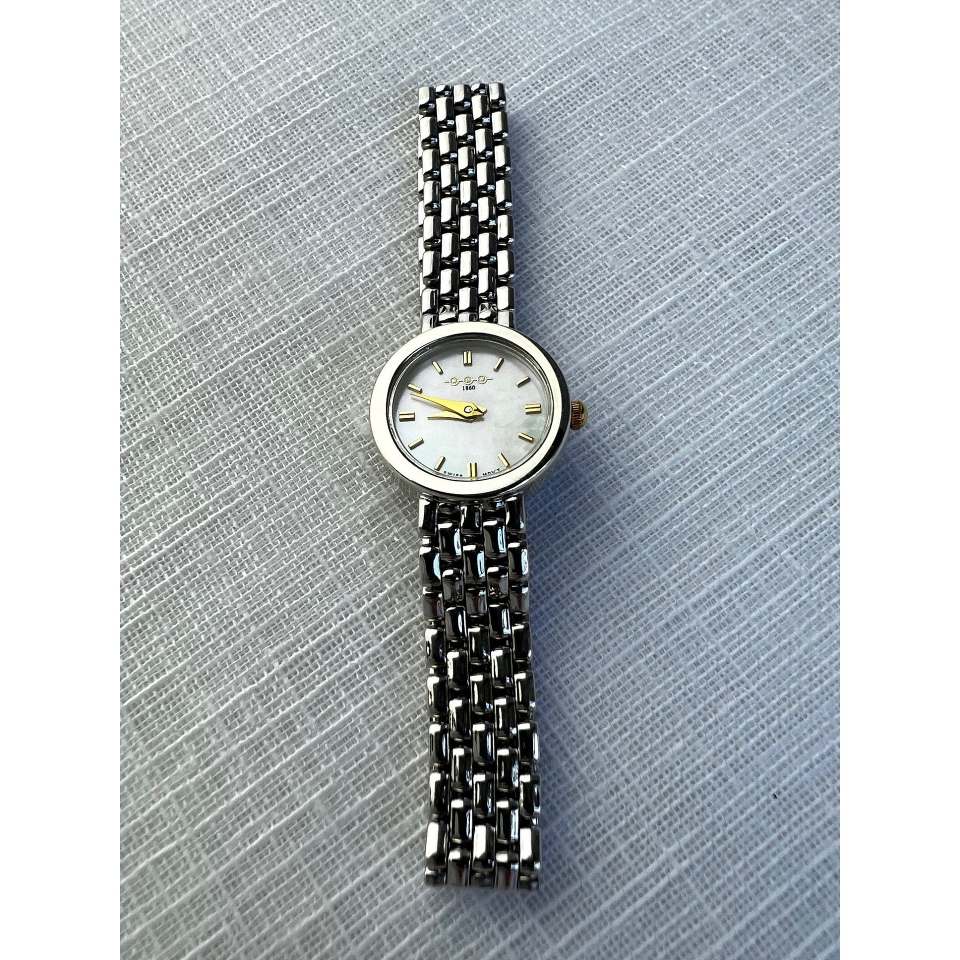 W.H.Wilmot 9ct White Gold Pre-Owned Watch