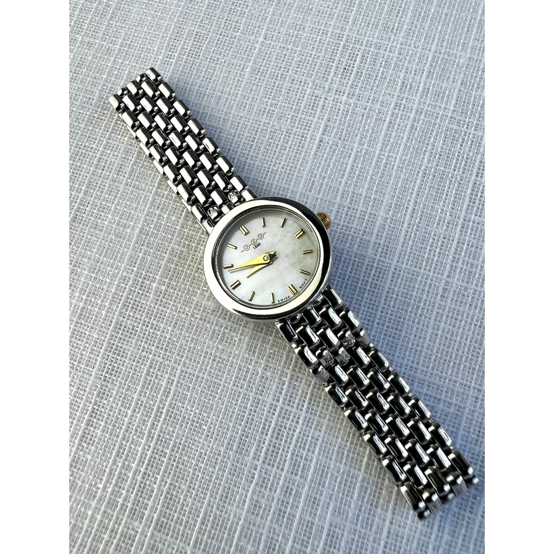 W.H.Wilmot 9ct White Gold Pre-Owned Watch