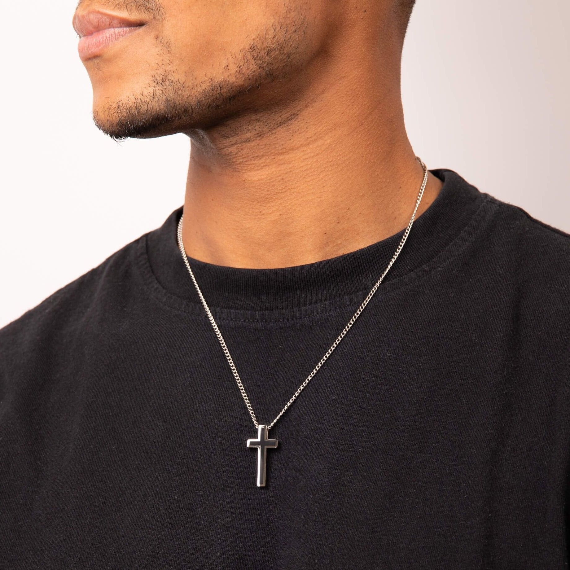 Fred Bennett Black Detail Cross Pendant