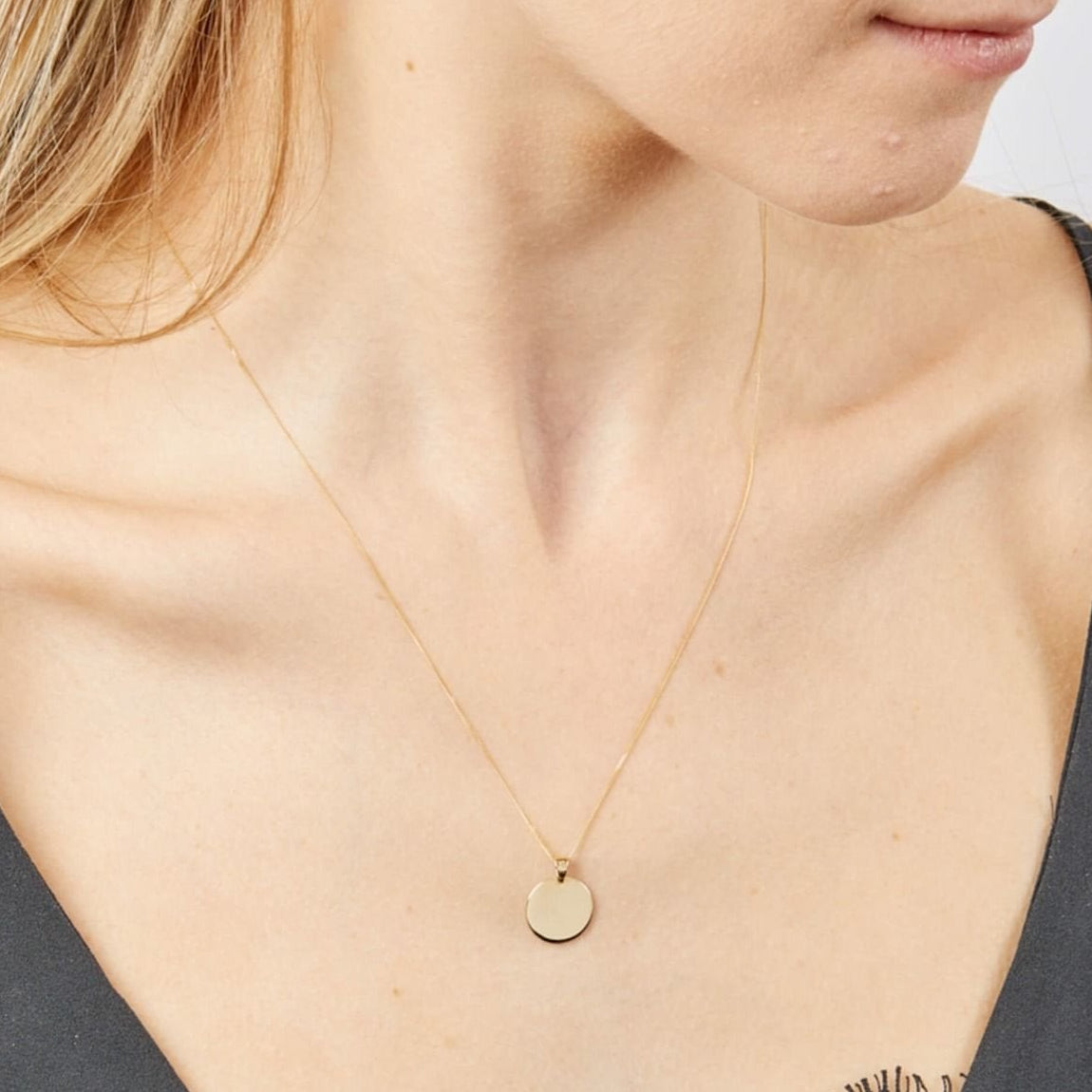 Plain Engravable Disc Pendant in Yellow Gold with 16-18" adjustable filed curb chain