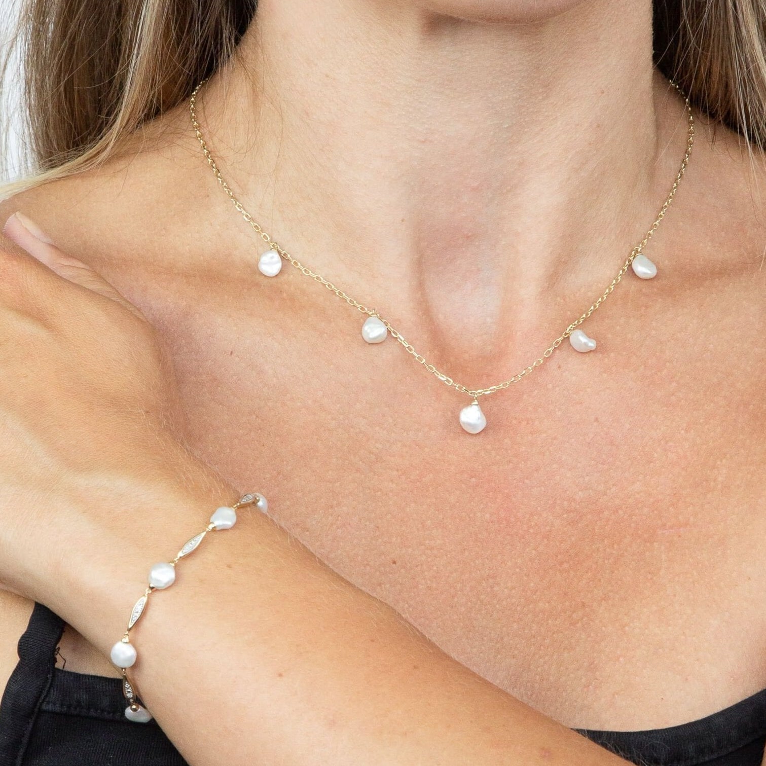 Keshi Pearl Charm Necklace in 9ct Gold