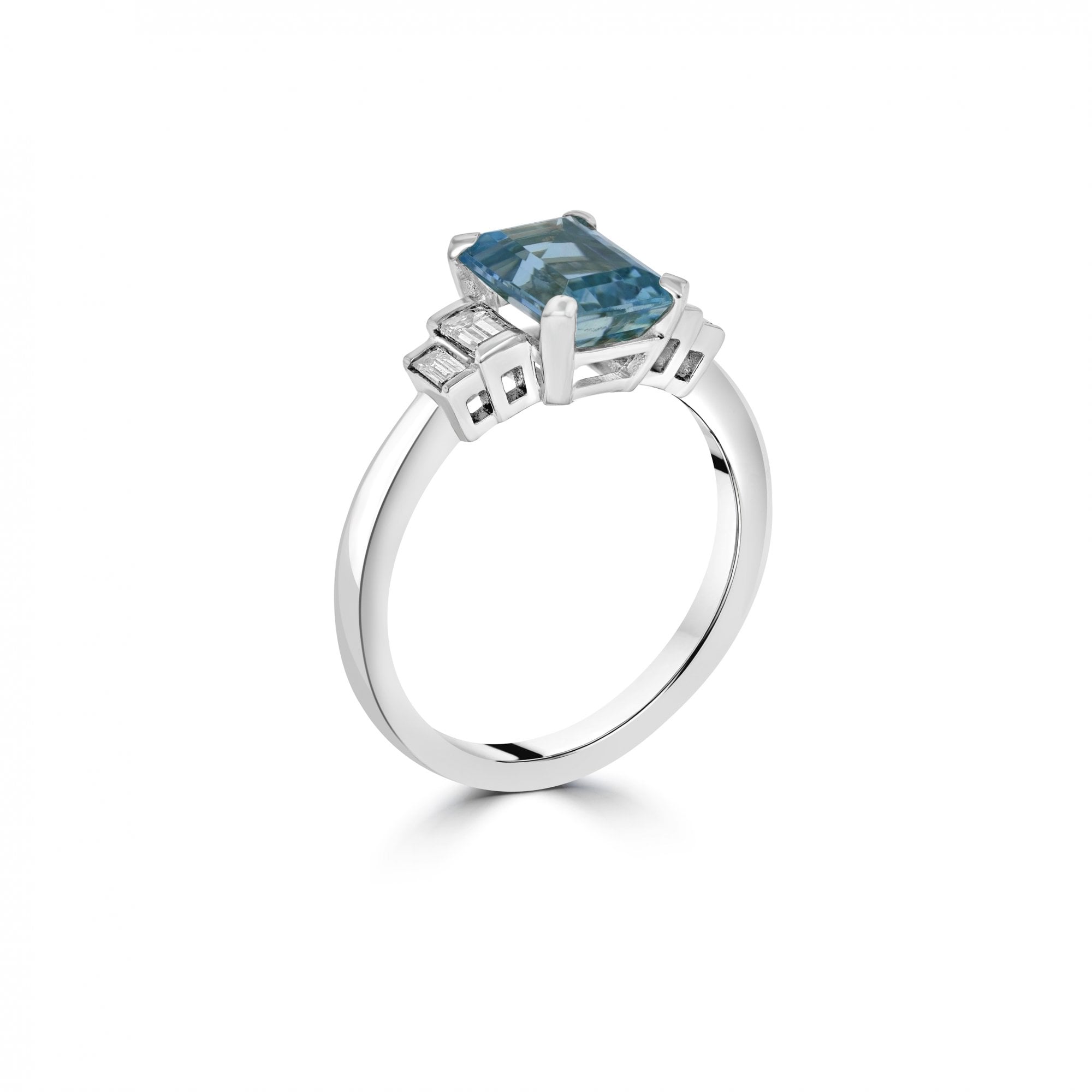 Platinum Diamond 0.29ct Aquamarine 1.38ct Dress Ring