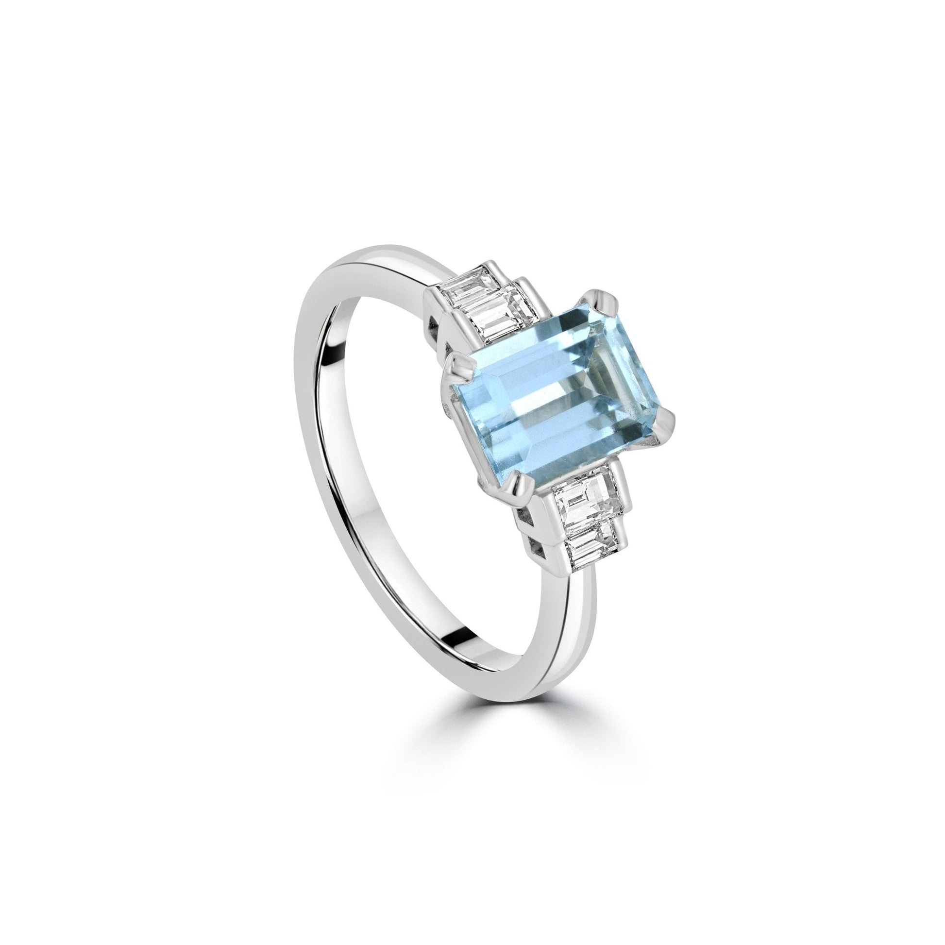 Platinum Diamond 0.29ct Aquamarine 1.38ct Dress Ring