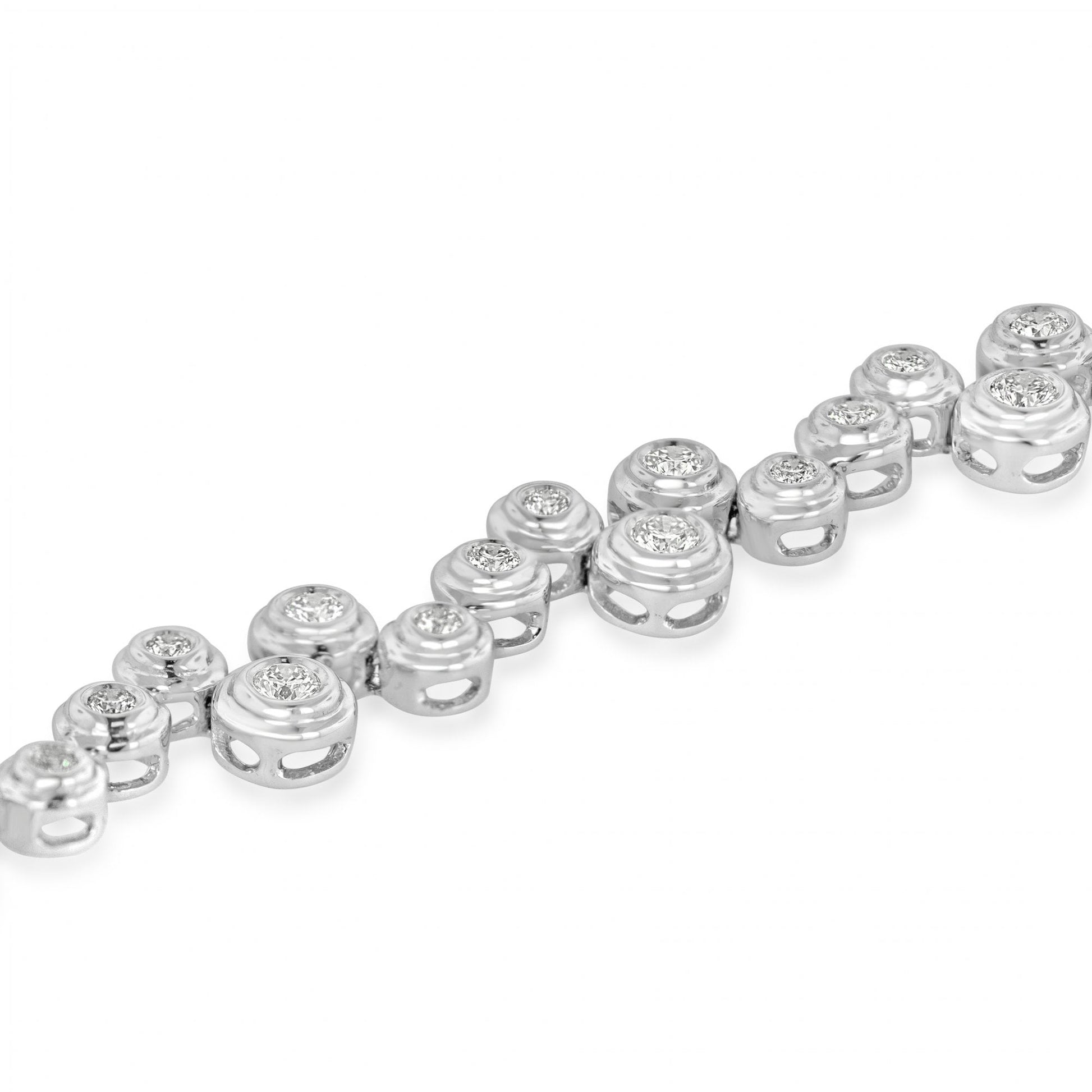18ct White Gold Staggered Diamond Total 1.37ct Bracelet