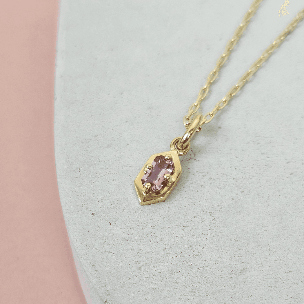 Pink Sapphire 0.28ct Pendant in 18ct Yellow Gold