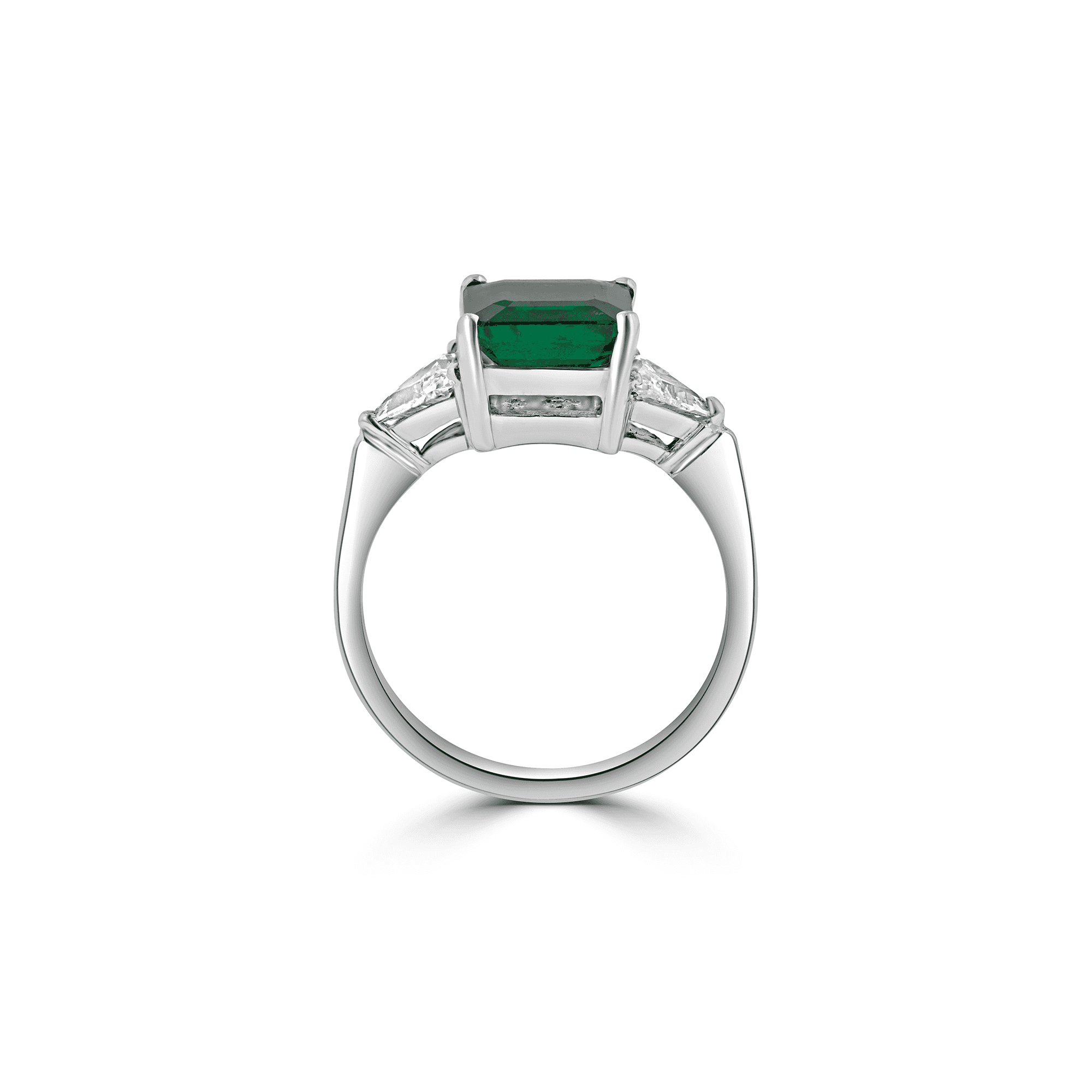 18ct White Gold Dress Ring With With Emerald and Diamonds