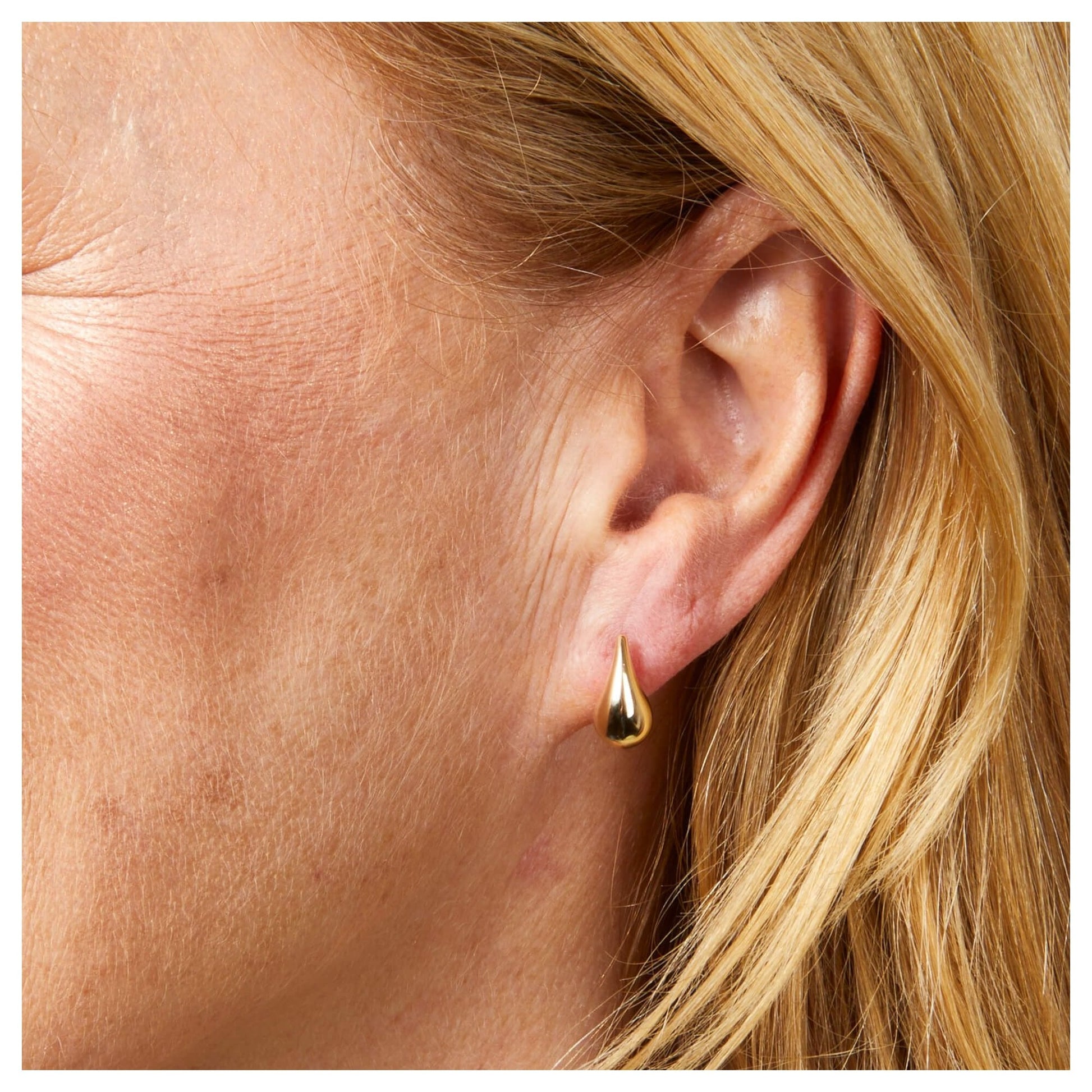 9ct Yellow Gold Teardrop Earrings