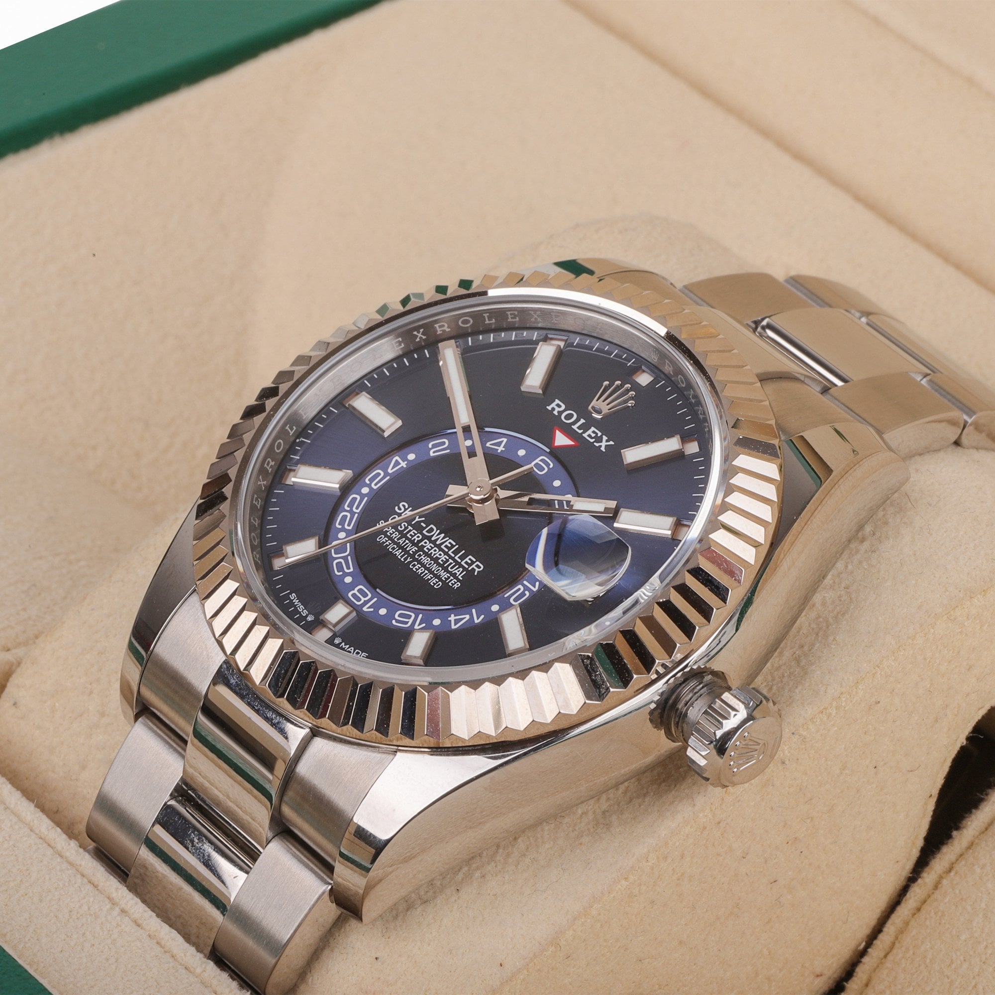 Rolex Sky Dweller Oyster Perpetual Pre-owned Watch