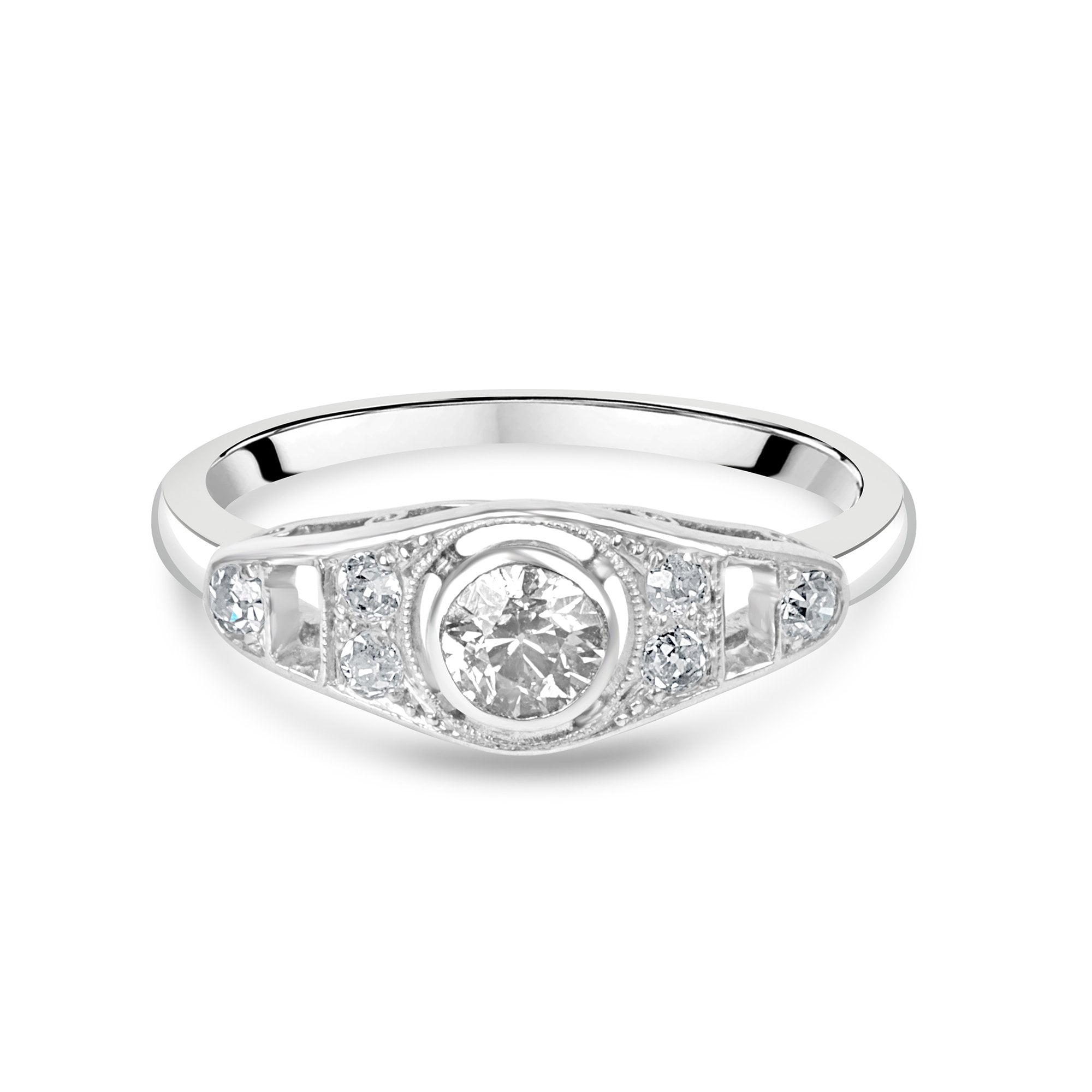 Deco Style Pre-Owned Diamond Ring