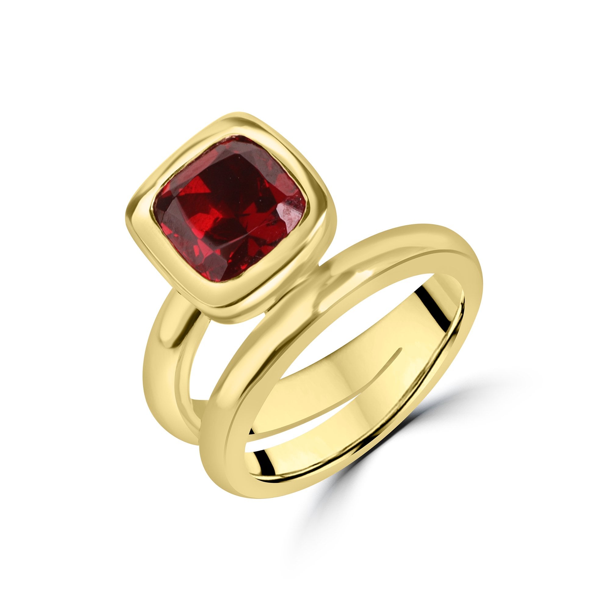 9ct Yellow Gold Dress Ring With 2.70ct Cushion Cut Garnet on a Twist Shank