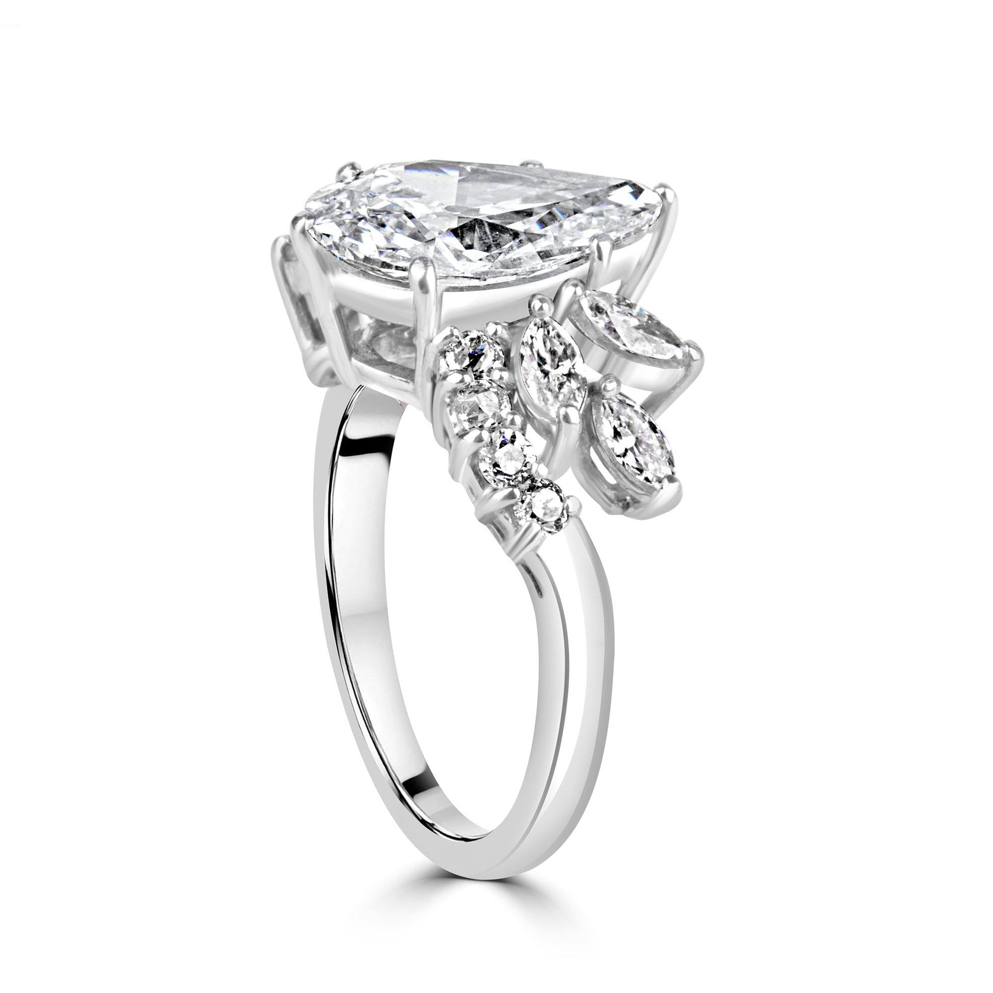 Platinum 2.44ct Pear Cut Vintage Diamond Pre-Owned Ring