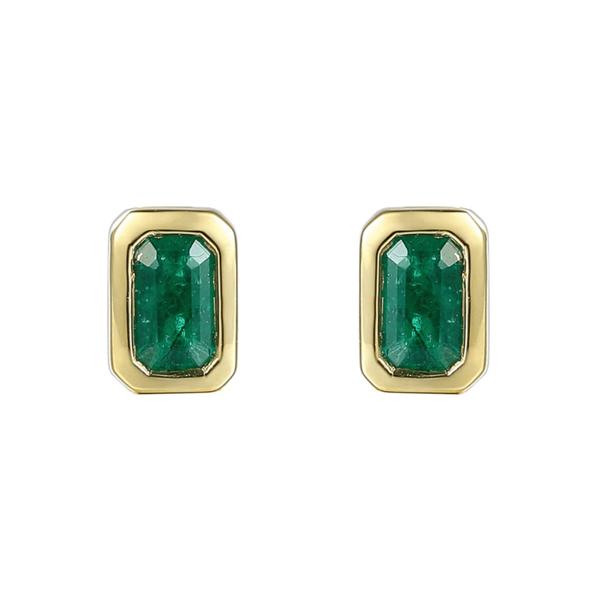 18ct Yellow Gold 0.56ct Emerald-Cut Emerald Rubover Earrings