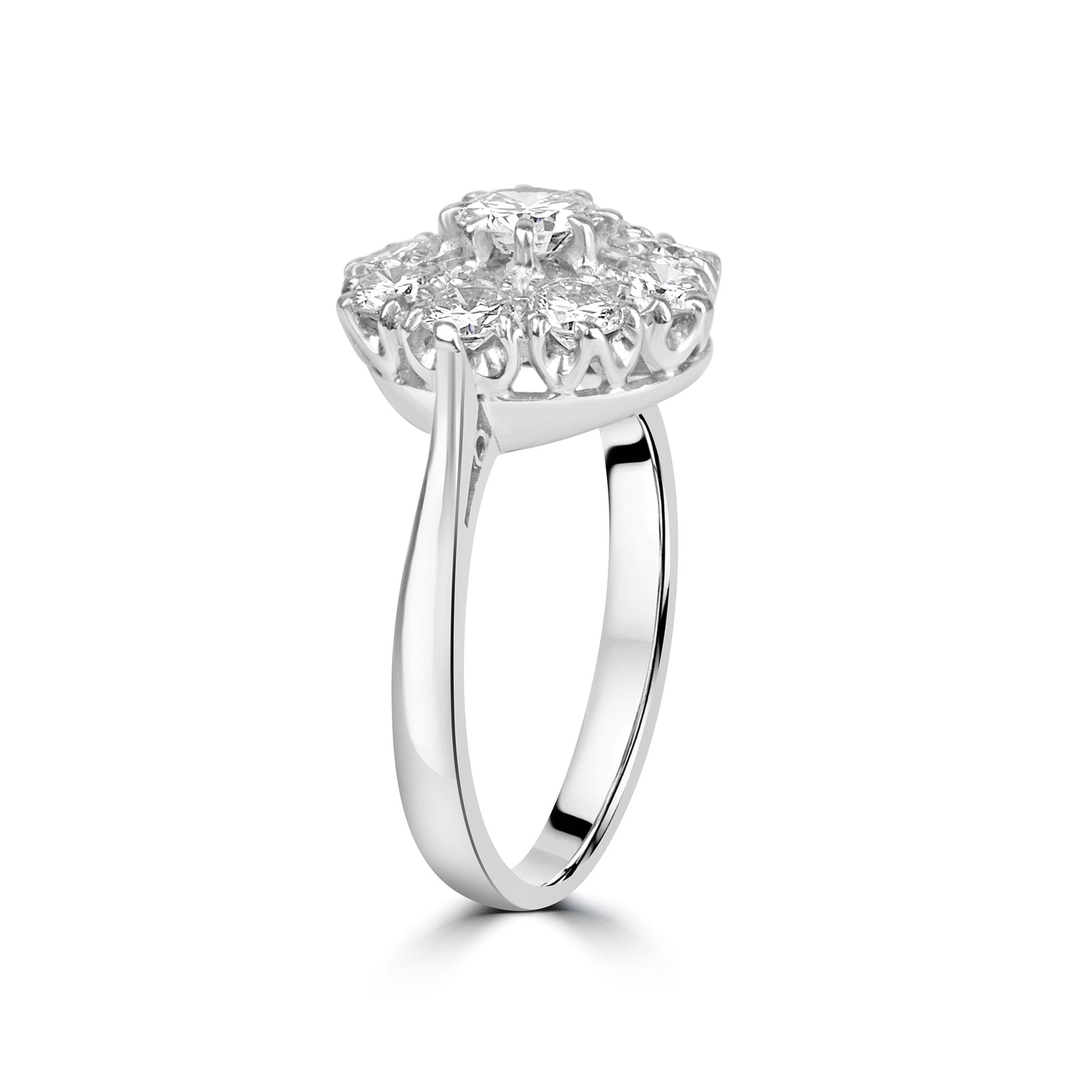 18ct White Gold Diamond Cluster Ring