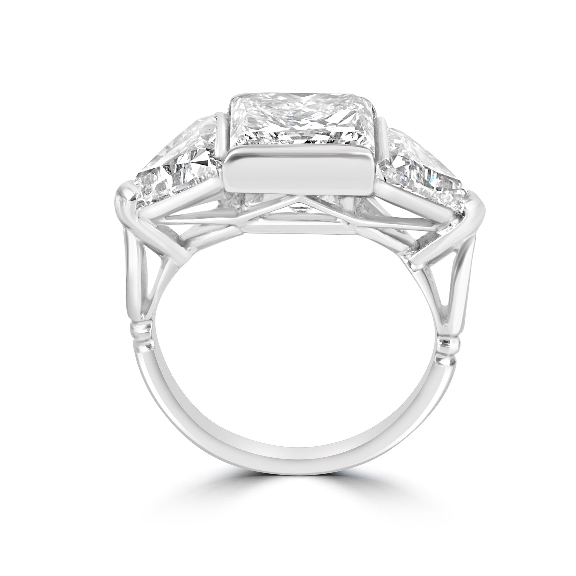 Platinum 4.00ct Princess Cut and Trilliant Cut Diamond Pre-Owned Ring