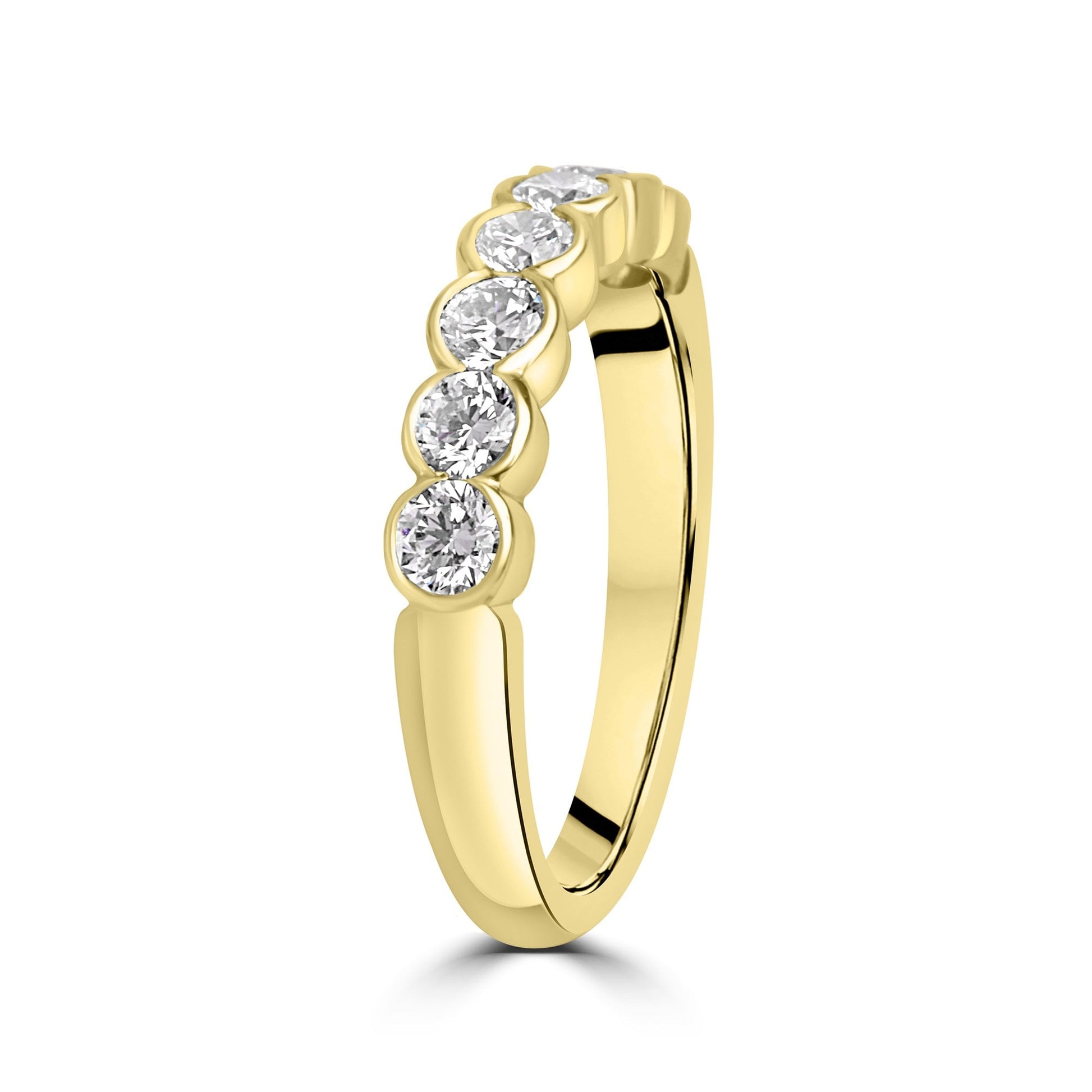 18ct Yellow Gold 0.69ct Round Diamond Scalloped Edge Ring