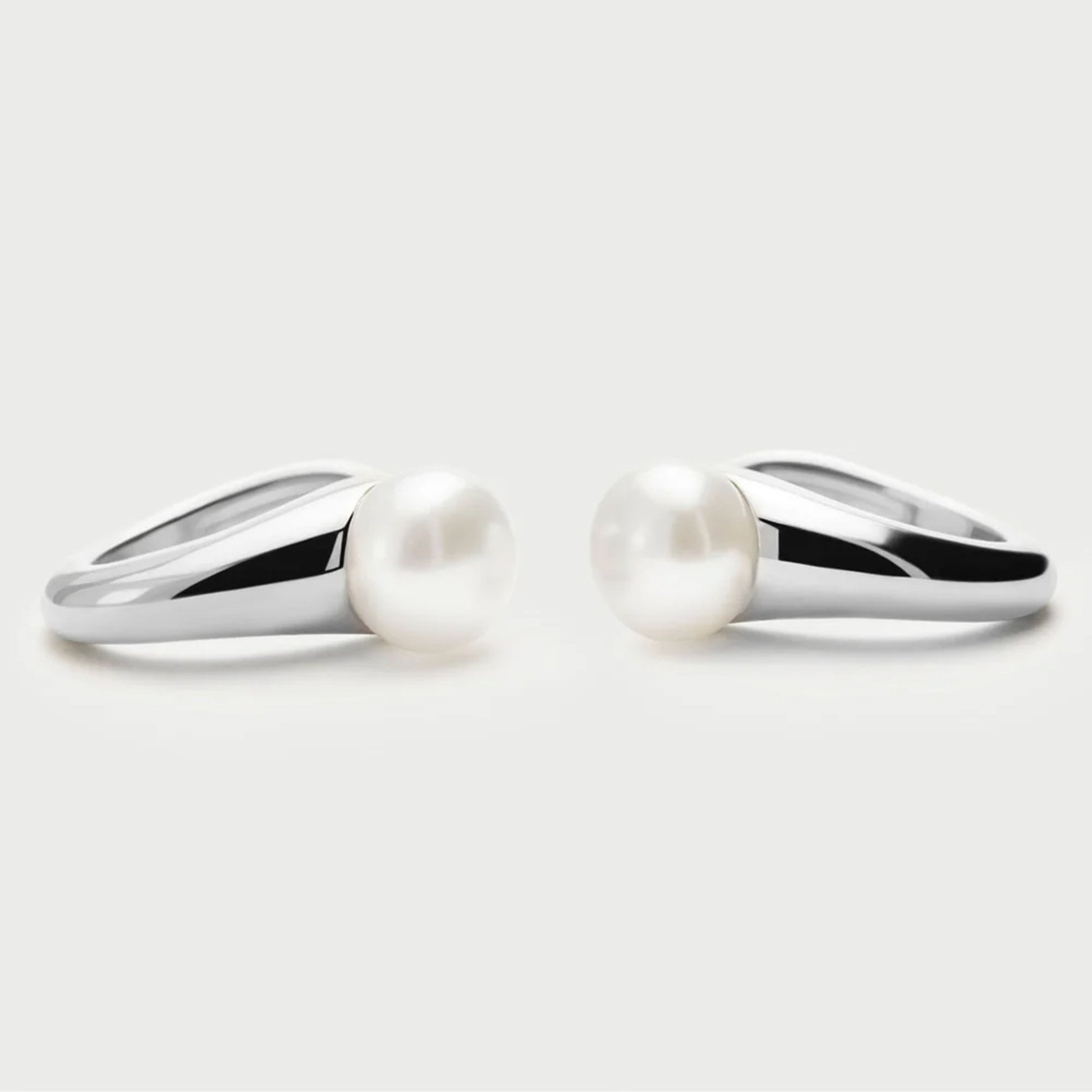PDPAOLA Rodium Plated Sterling Silver 'La Perla Ondine' Hoop Earrings