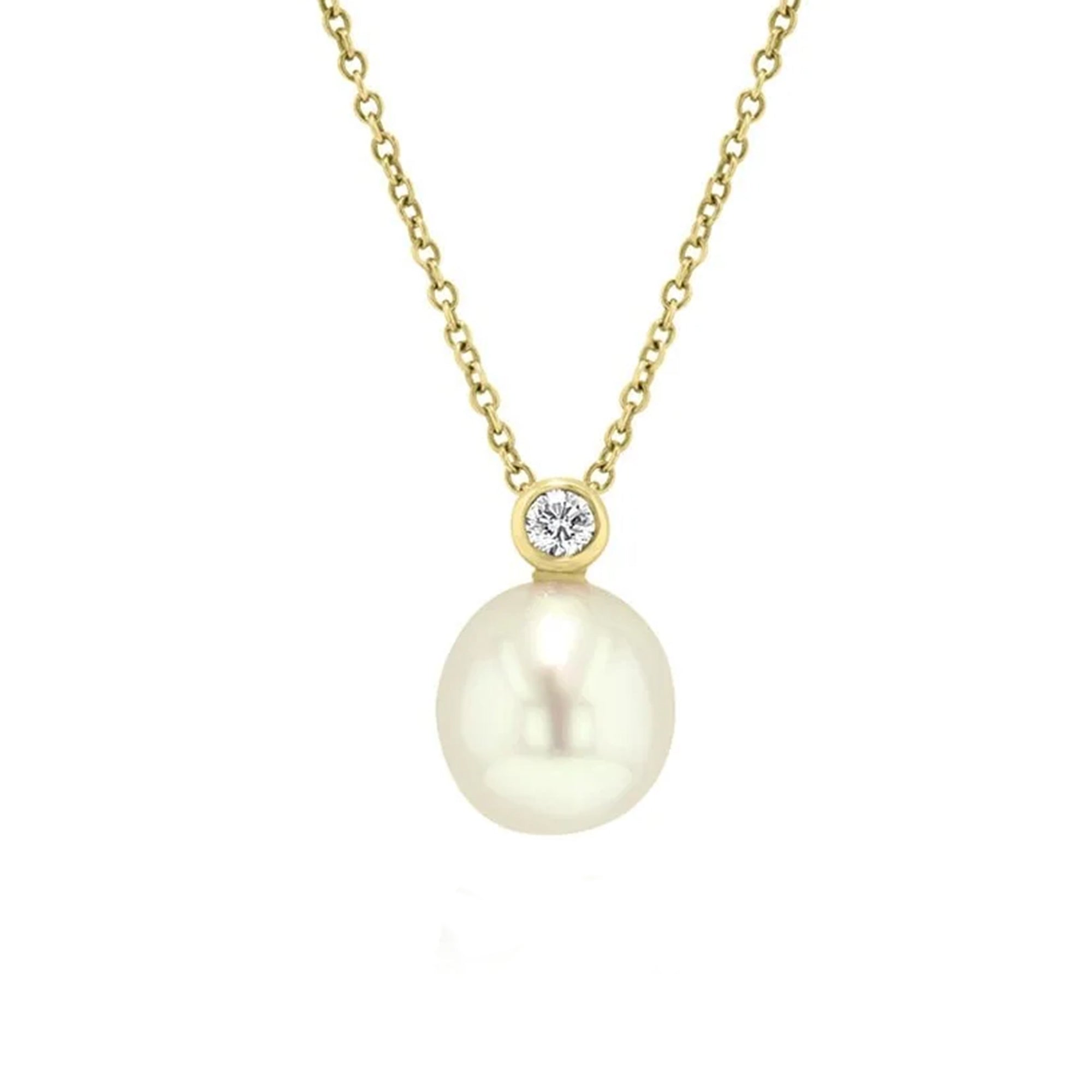 18ct Yellow Gold South Sea Cultured White Pearl & Diamond Pendant with Chain