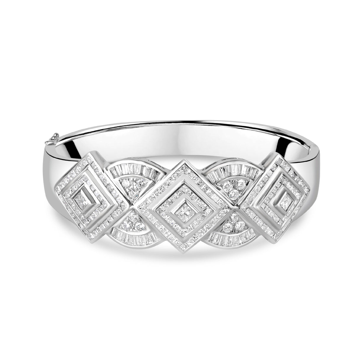 18ct White Gold Art Deco Style Diamond Pre-Owned Bangle