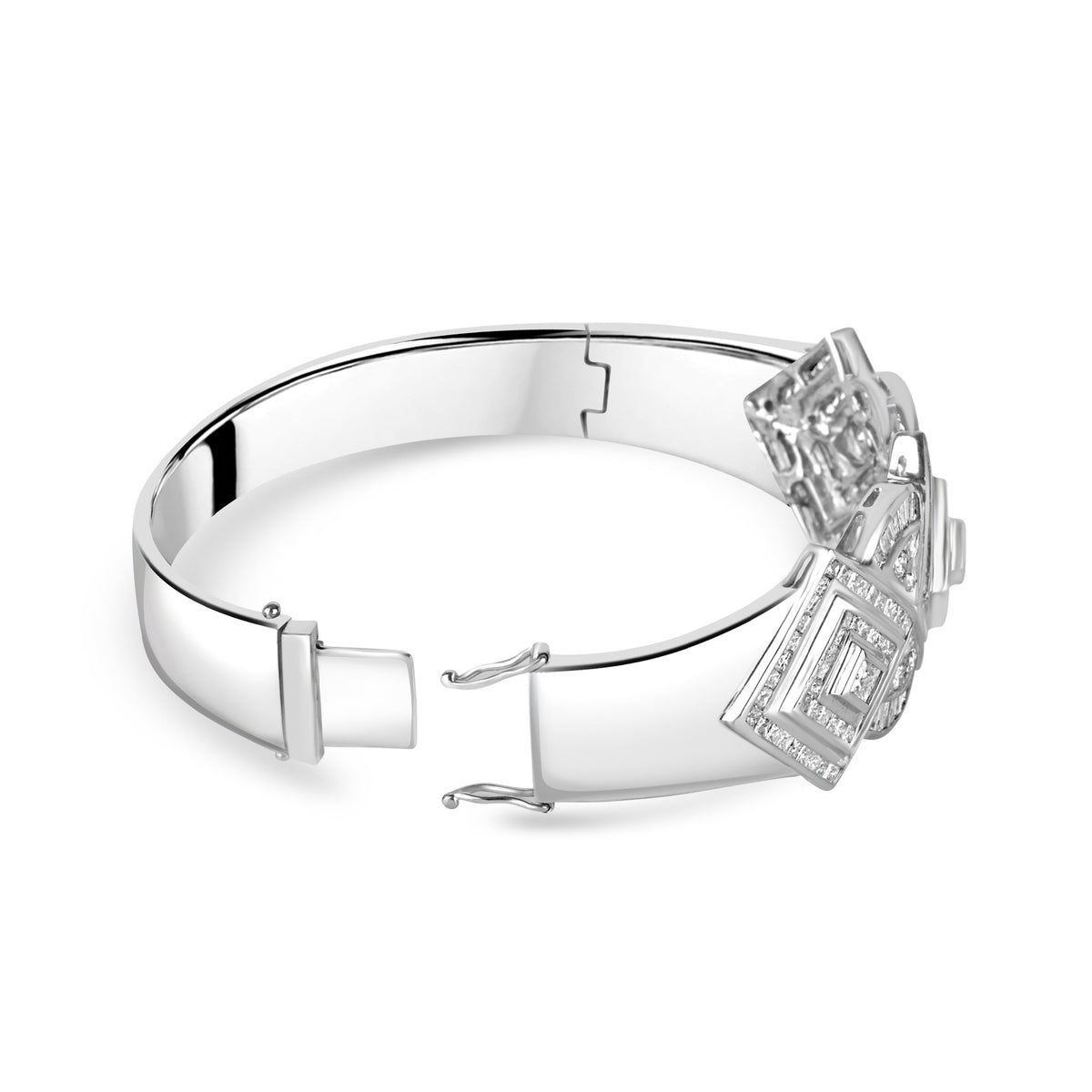 18ct White Gold Art Deco Style Diamond Pre-Owned Bangle