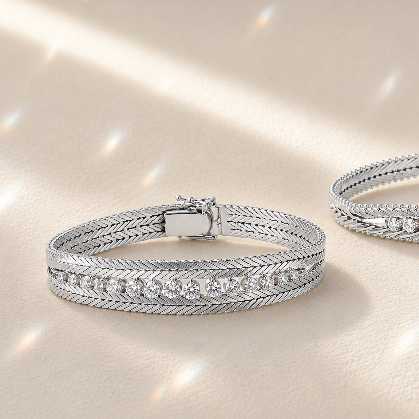 18ct White Gold Diamond Pre-Owned Bracelet