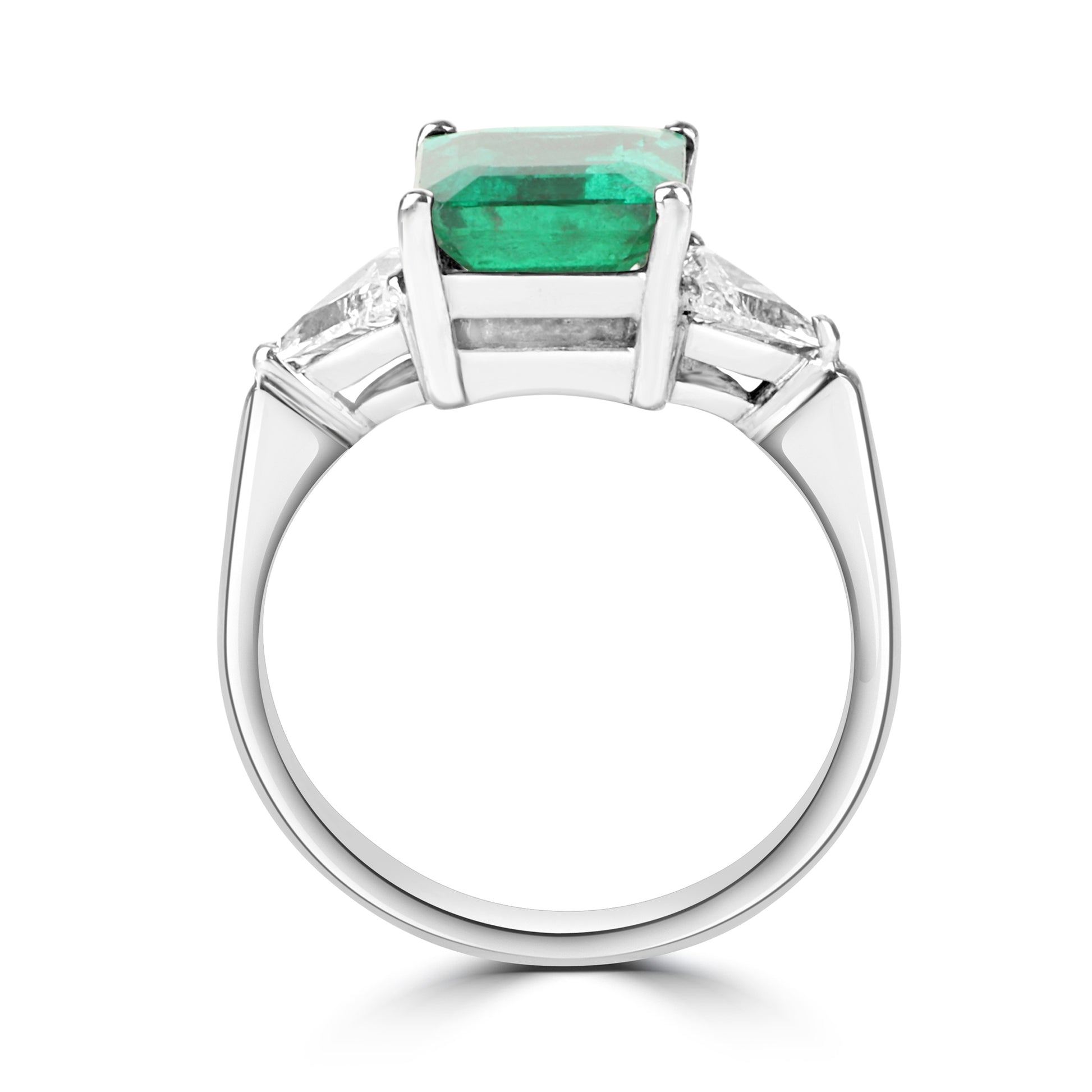18ct White Gold Dress Ring With With Emerald and Diamonds