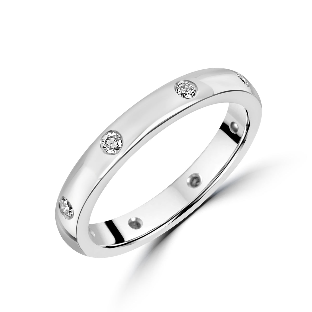 18ct White Gold Eight Diamond Pre-Owned Band Ring