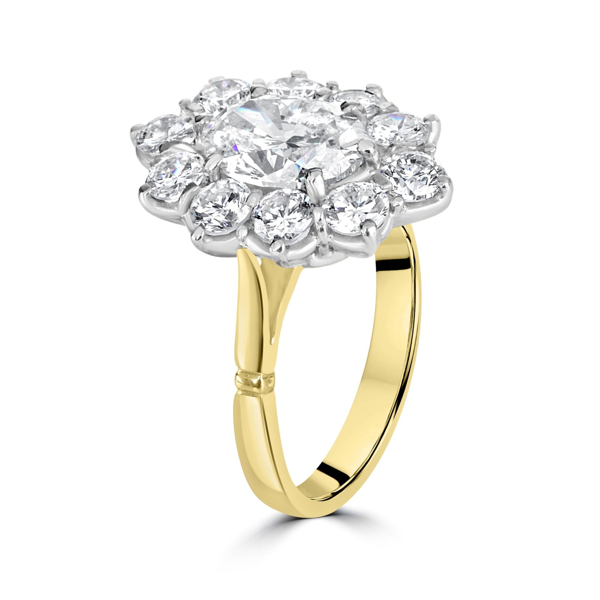 18ct Yellow Gold 1.50ct Oval Diamond Halo Ring Pre-Owned