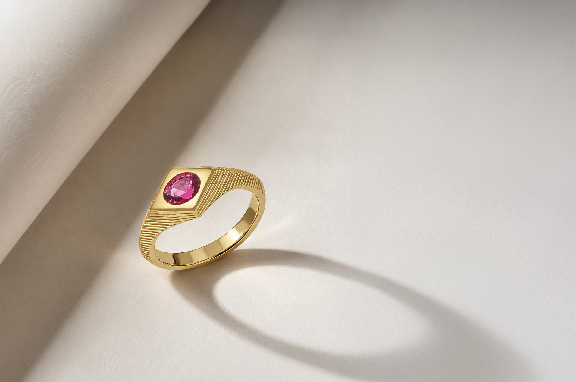 18ct Yellow Gold, Ridge Detail, Flush Set Pink Oval Spinel Dress Ring