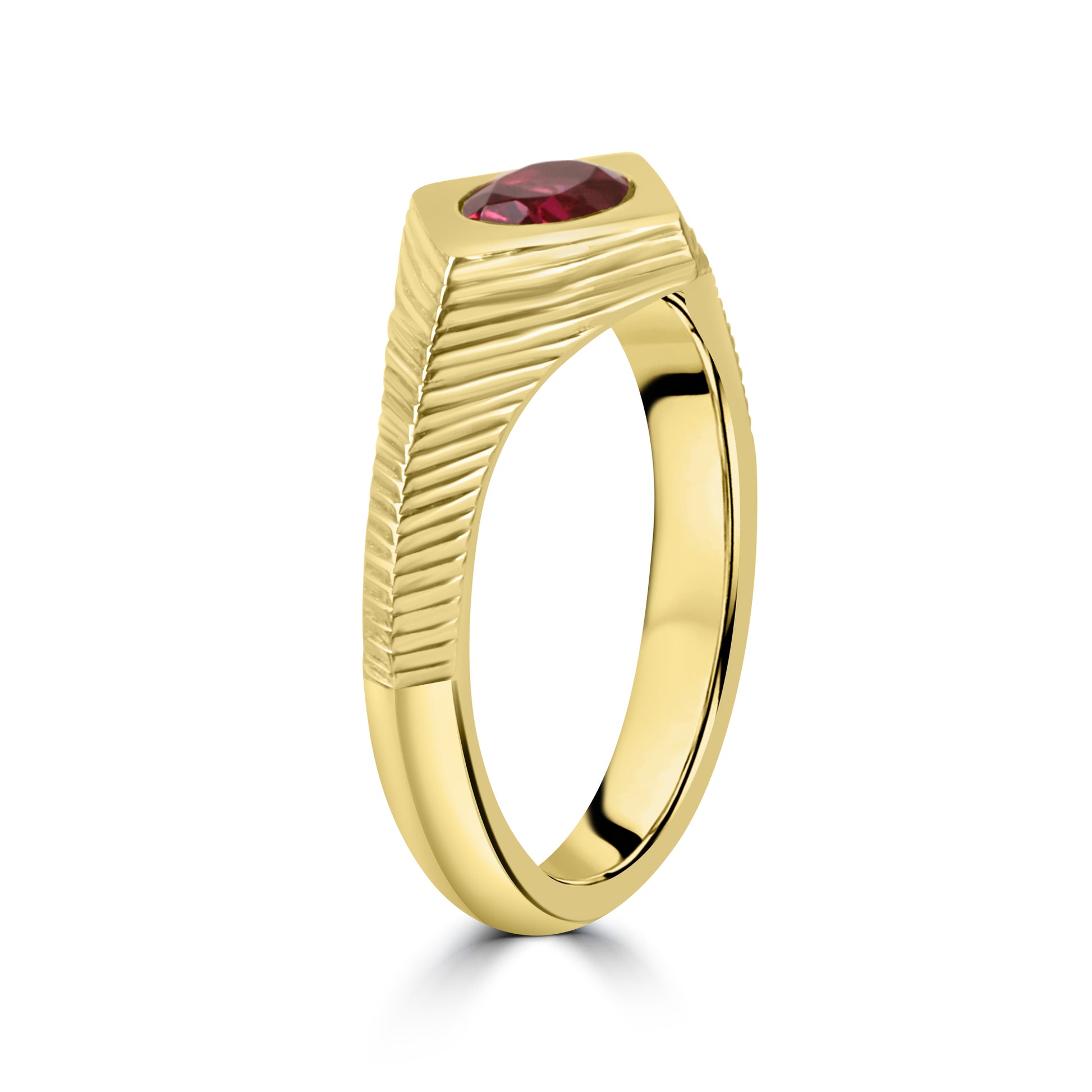 18ct Yellow Gold, Ridge Detail, Flush Set Pink Oval Spinel Dress Ring