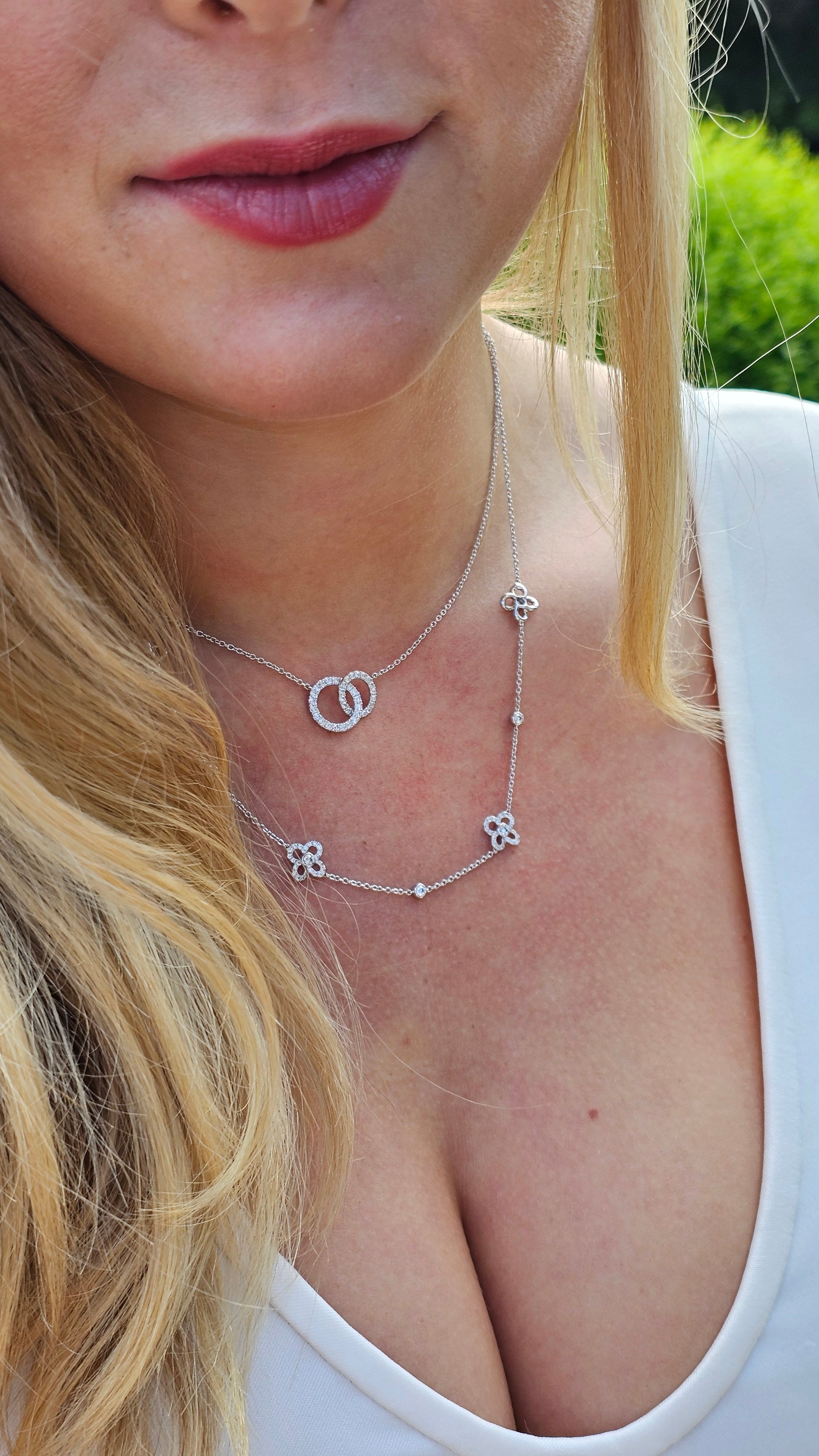 White Gold Interlocking Circle Necklace With Diamonds
