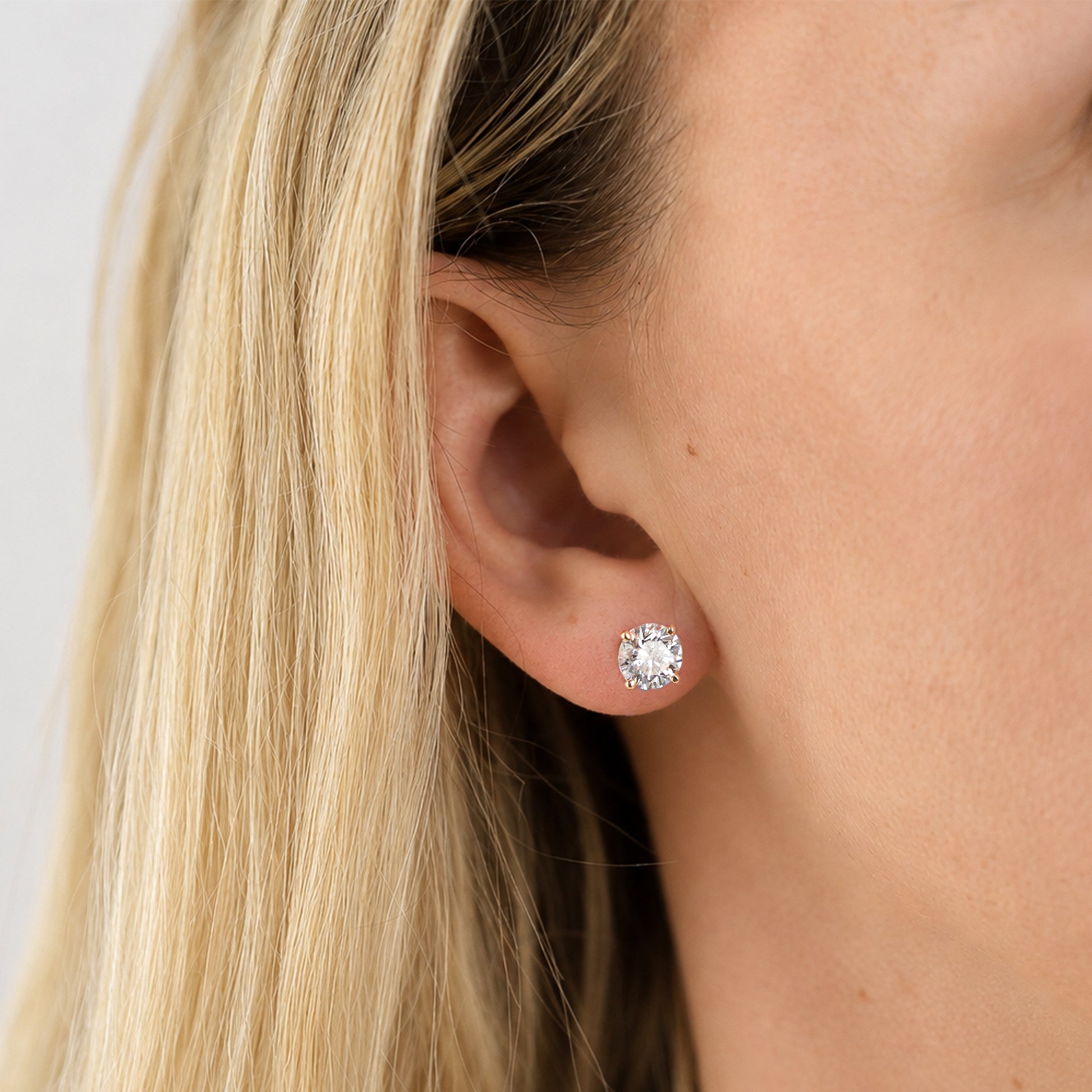 18ct Yellow Gold Round Lab Grown Diamond Claw Set Stud Earrings