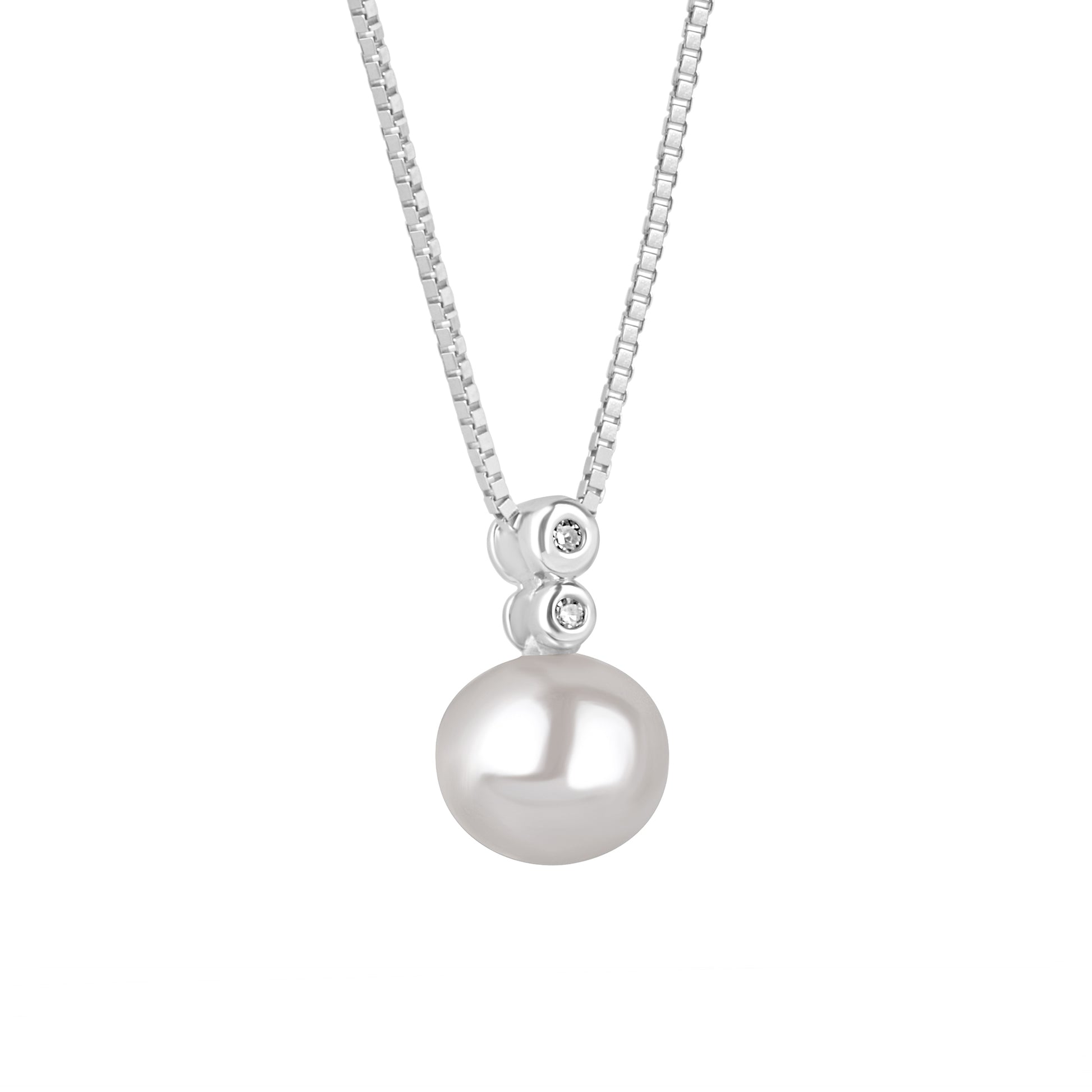 7mm White Freshwater Pearl & Diamond Pendant & Chain