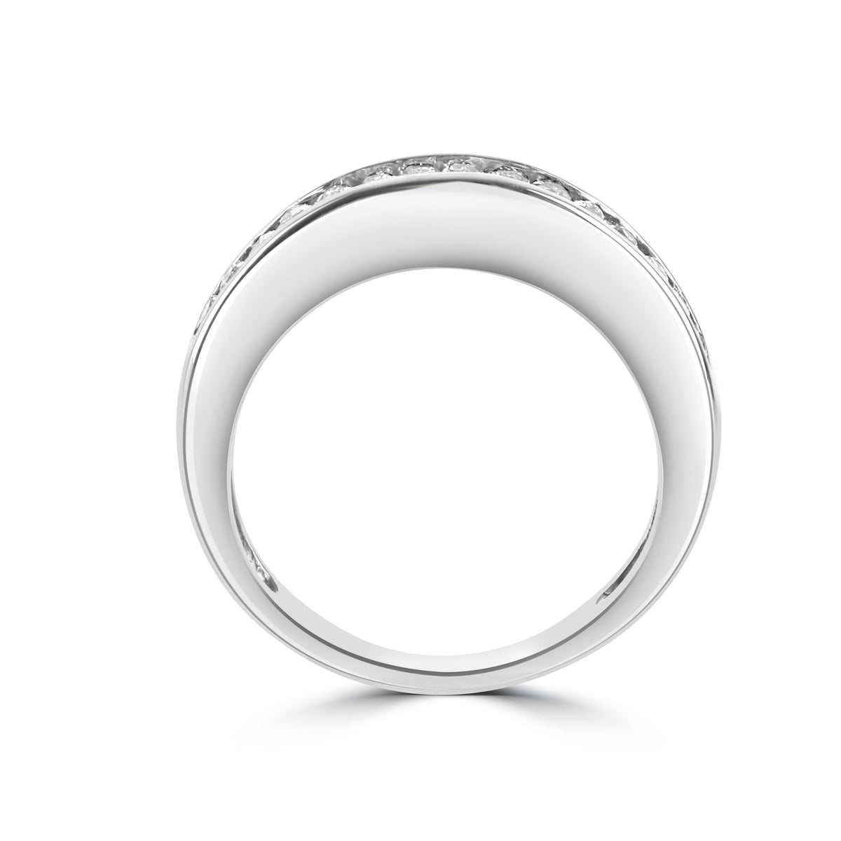 18ct White Gold Oval Diamond Eternity Style Pre-Owned Ring