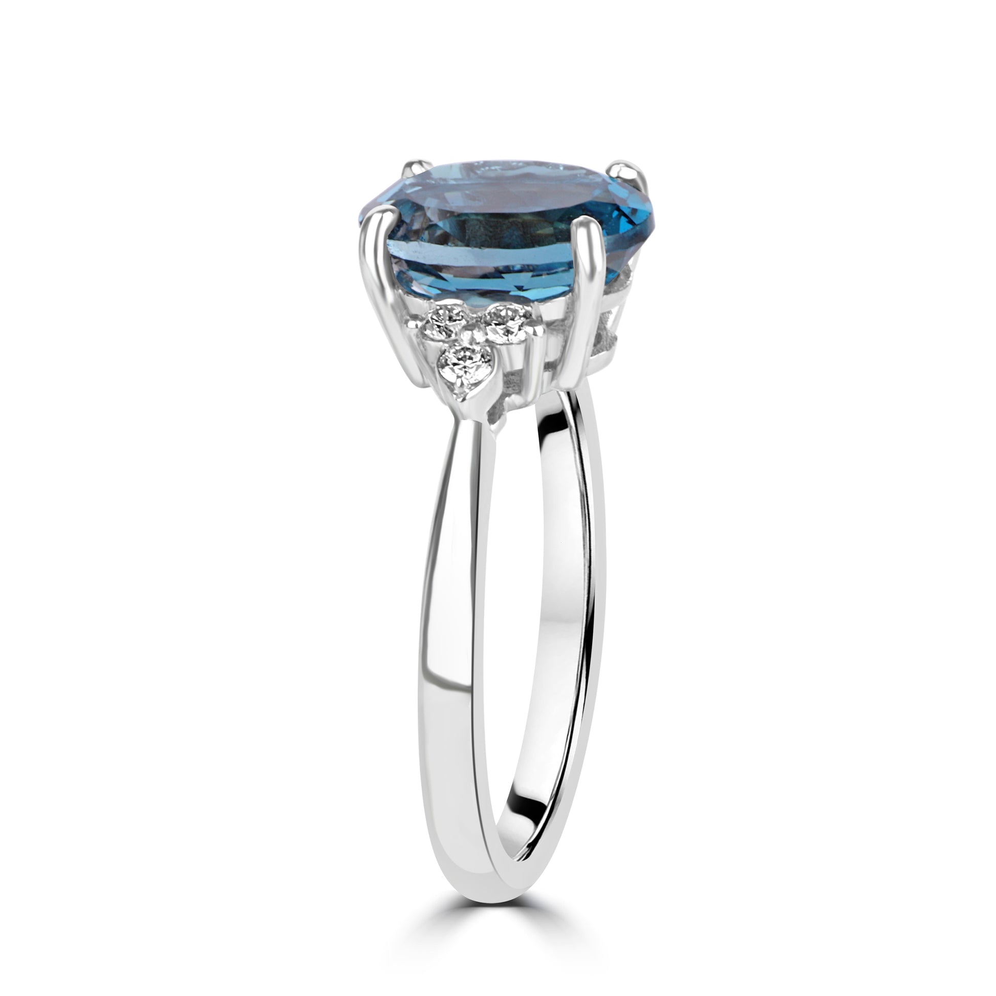 9ct White Gold Oval Blue Topaz Diamond Trefoil Dress Ring