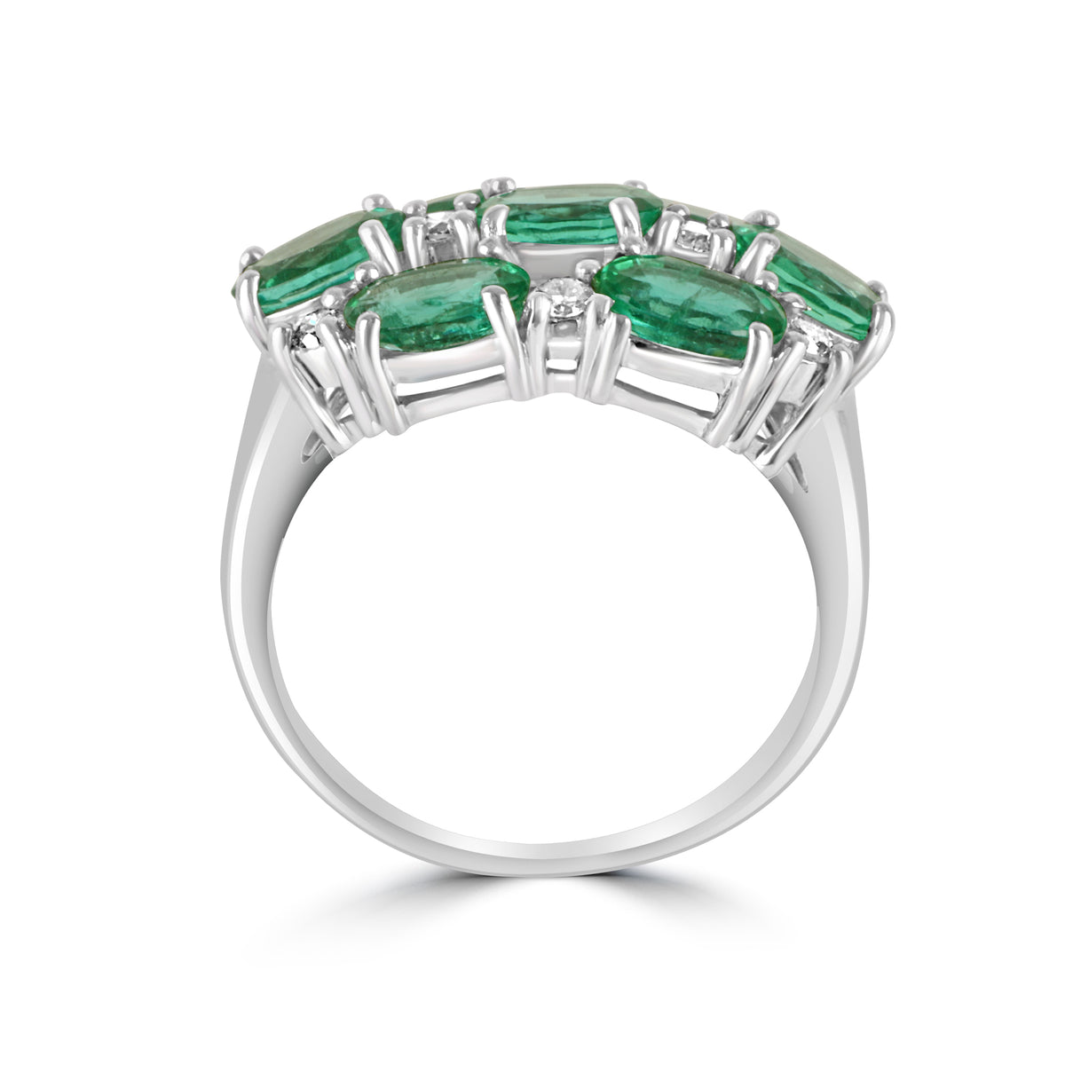 9ct White Gold Emerald and Diamond Pre-Owned Dress Ring