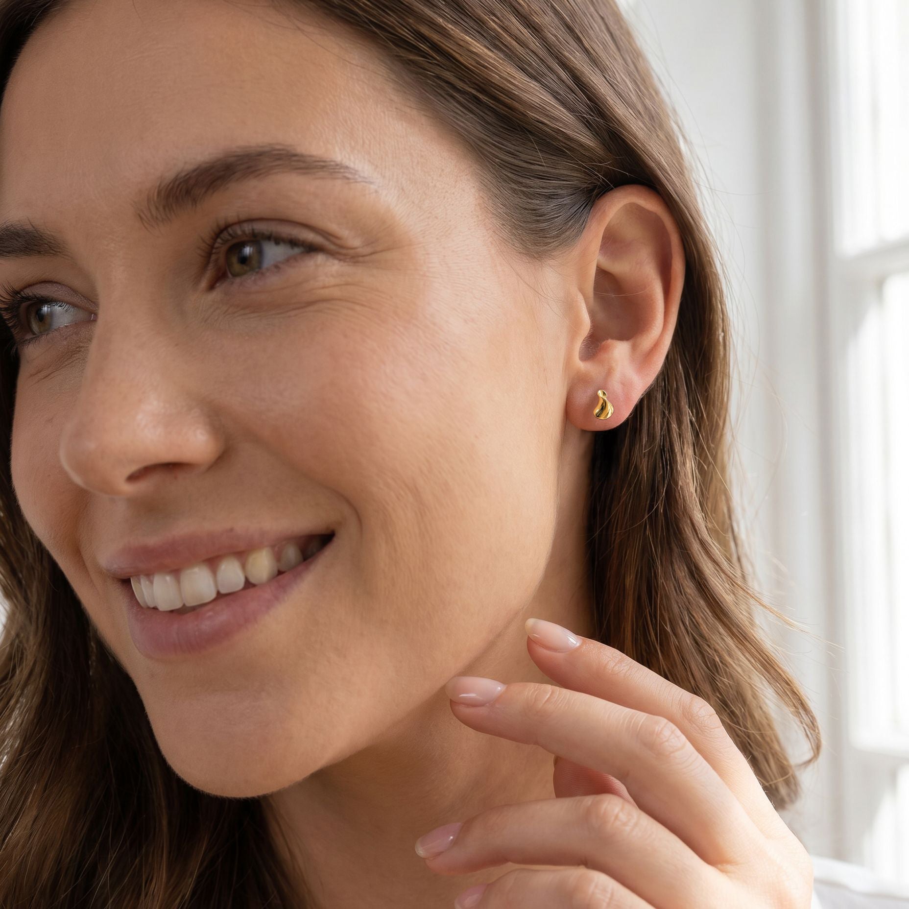 9ct Yellow Gold Folded Twist Stud Earrings