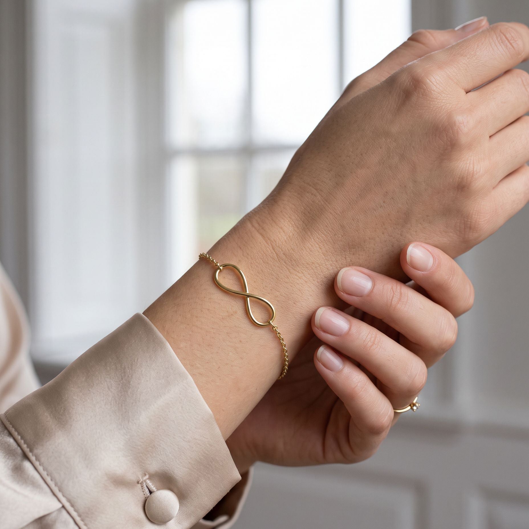 9ct Yellow Gold Handmade Infinity Bracelet
