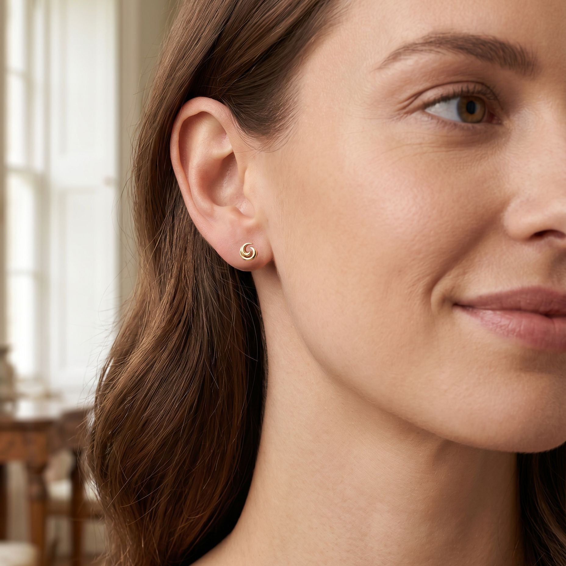 9ct Yellow Gold 'Waves' Stud Earring