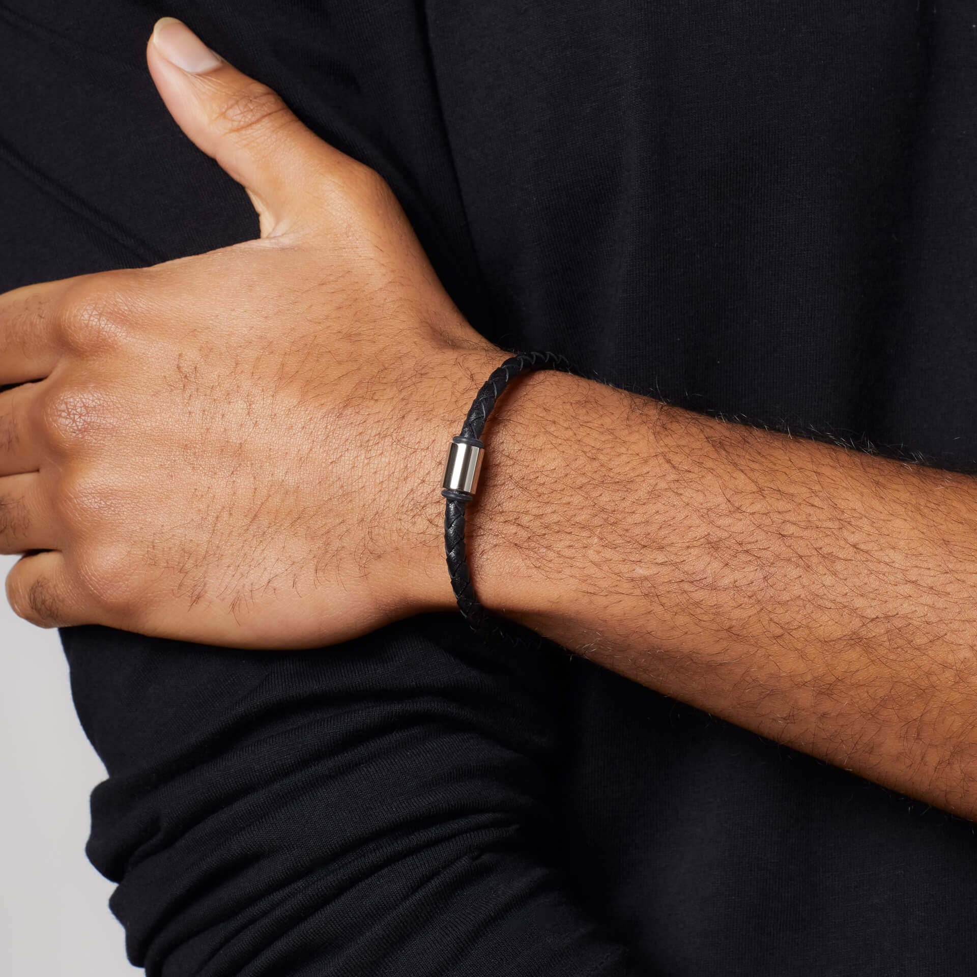 Fred Bennett Father Black Leather Bracelet