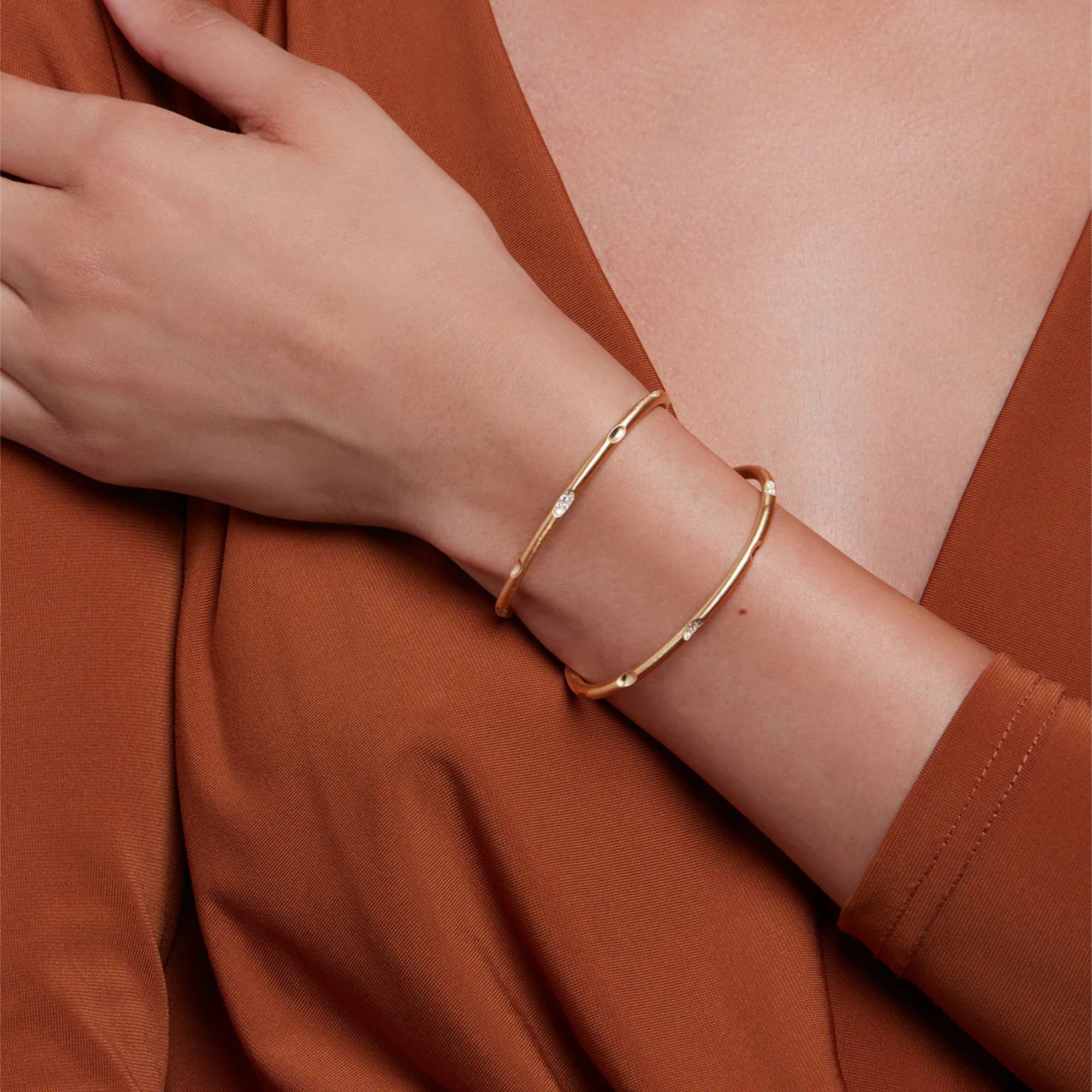 Model Wearing Eloise 18ct Gold Plated Sterling Silver Sahara Diamond Bangle