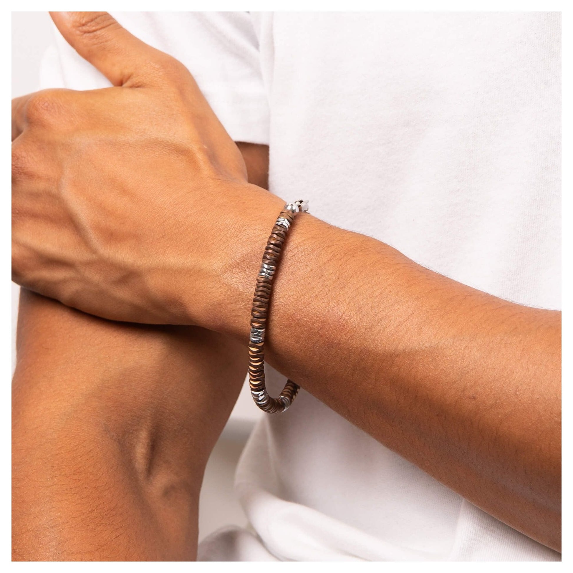 Fred Bennett Stainless Steel Irregular Ring Bracelet with Hematite