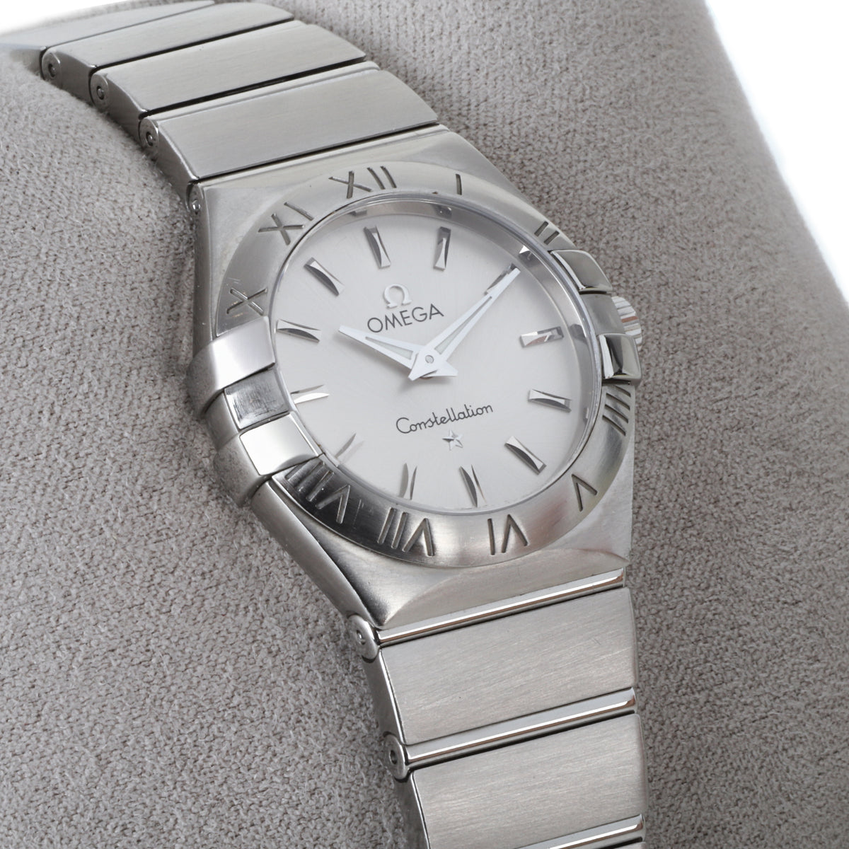 Omega Constellation Quartz Silver Dial Pre-Owned Watch