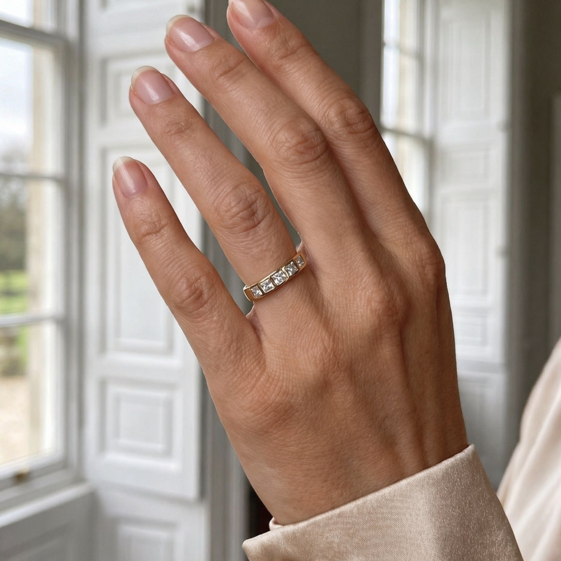 Chunky 18ct Yellow Gold Five Stone Princess Cut Diamond Ring