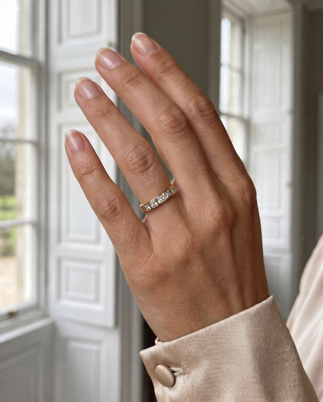 Chunky 18ct Yellow Gold Five Stone Princess Cut Diamond Ring