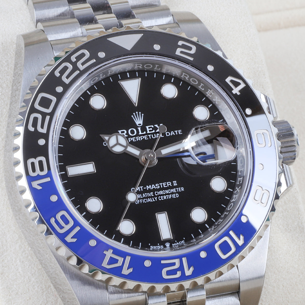Rolex GMT Master ll Batgirl Black and Blue Bezel 2025 Pre-Owned UNWORN Watch
