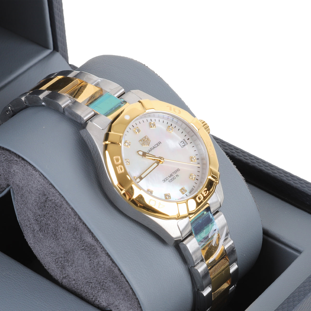 TAG Heuer Aquaracer 32mm Mother of Pearl Diamond Dial Two-Tone Pre-Owned Watch